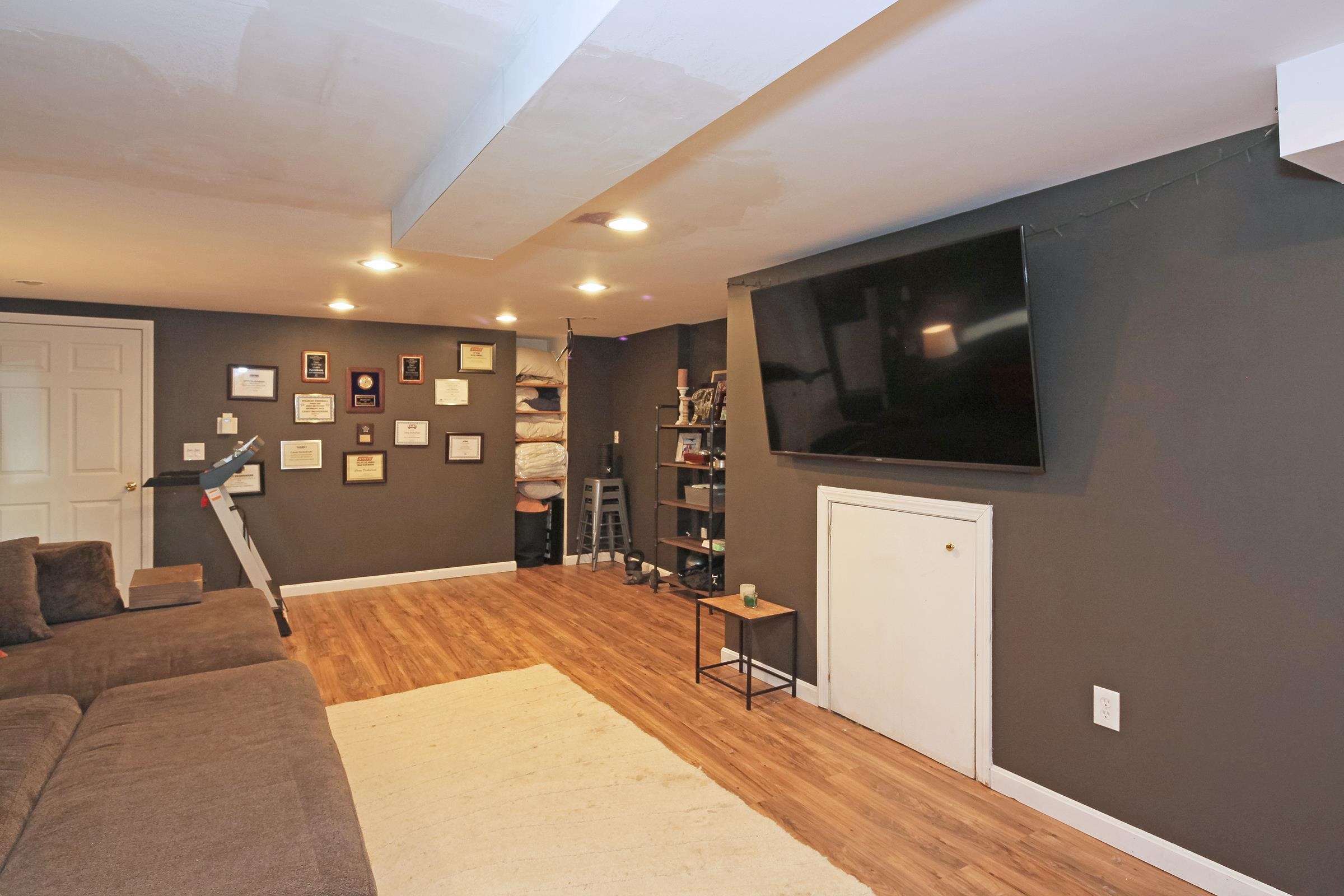 56 Durham Road Unit: 51