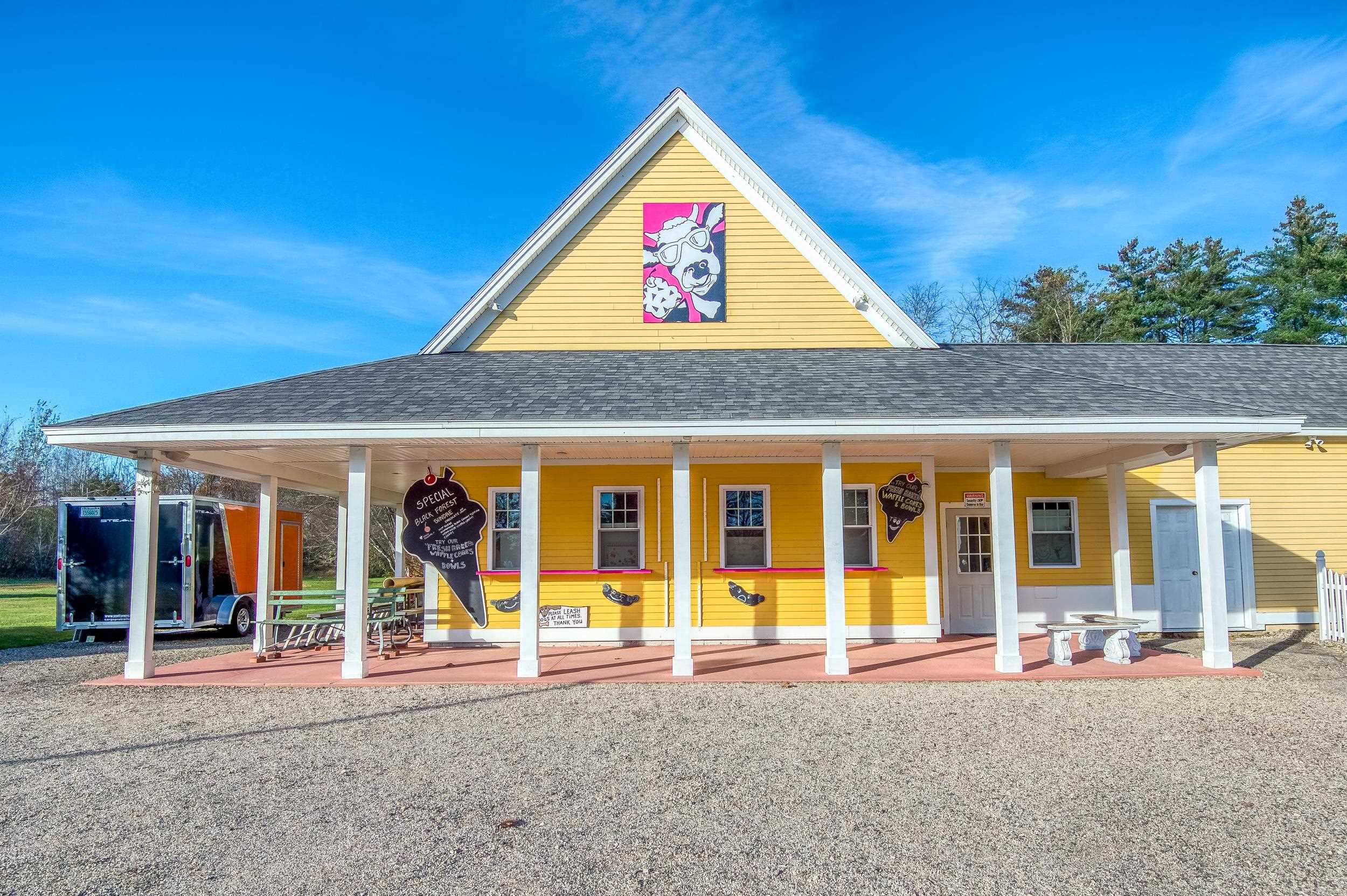 146 Calef Highway