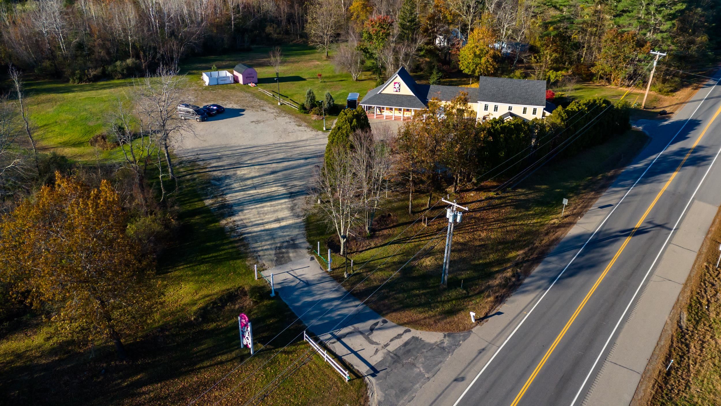 146 Calef Highway