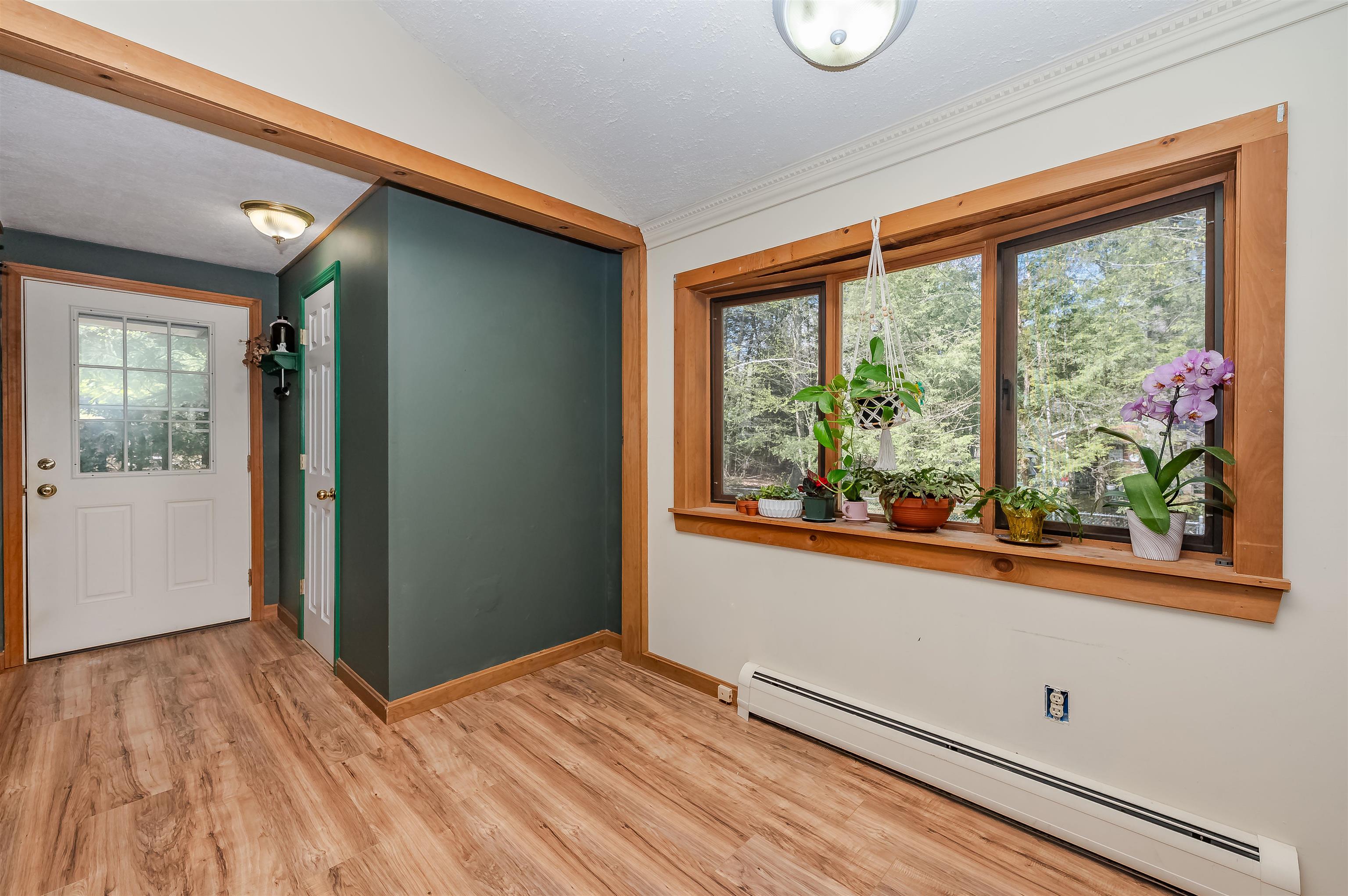 21 Elaine Road