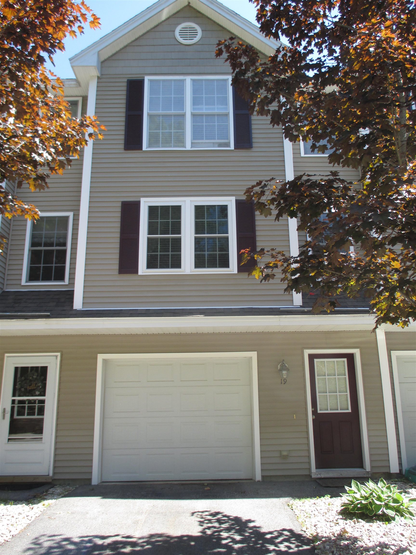 19 Split Rock Drive