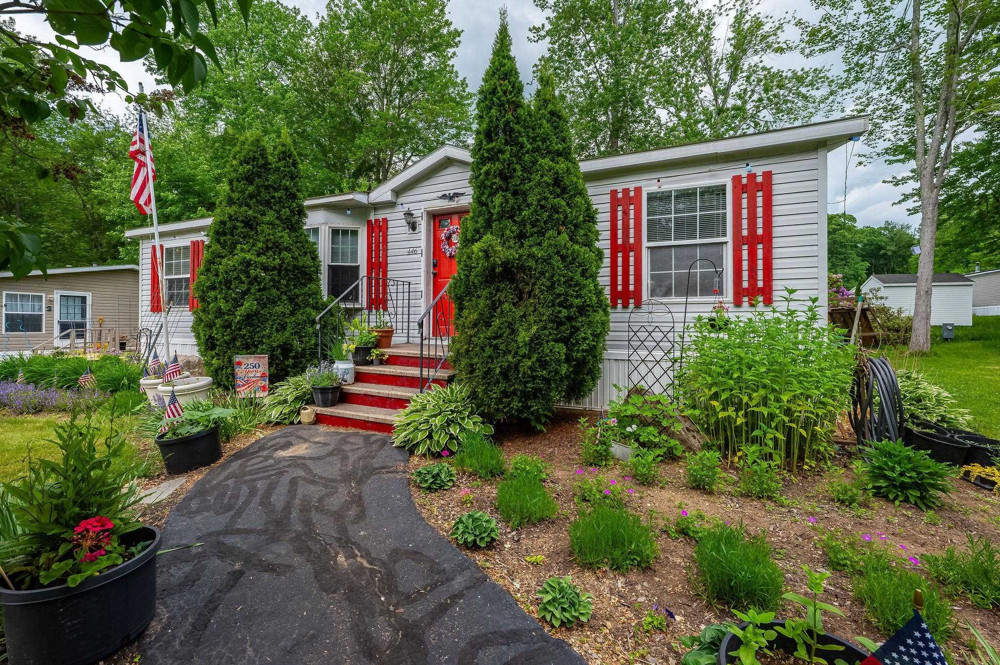 446 Emerald Drive