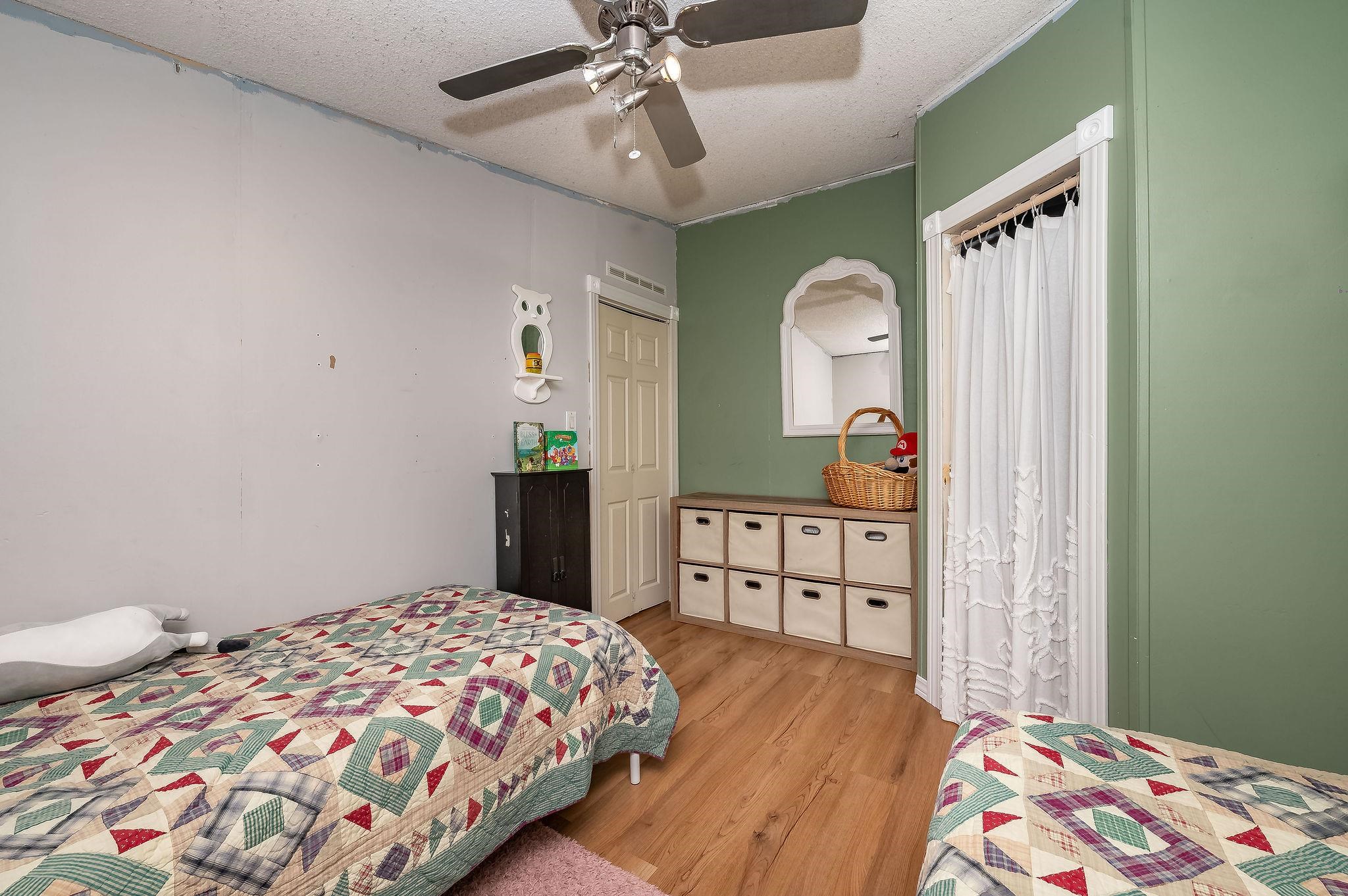 446 Emerald Drive