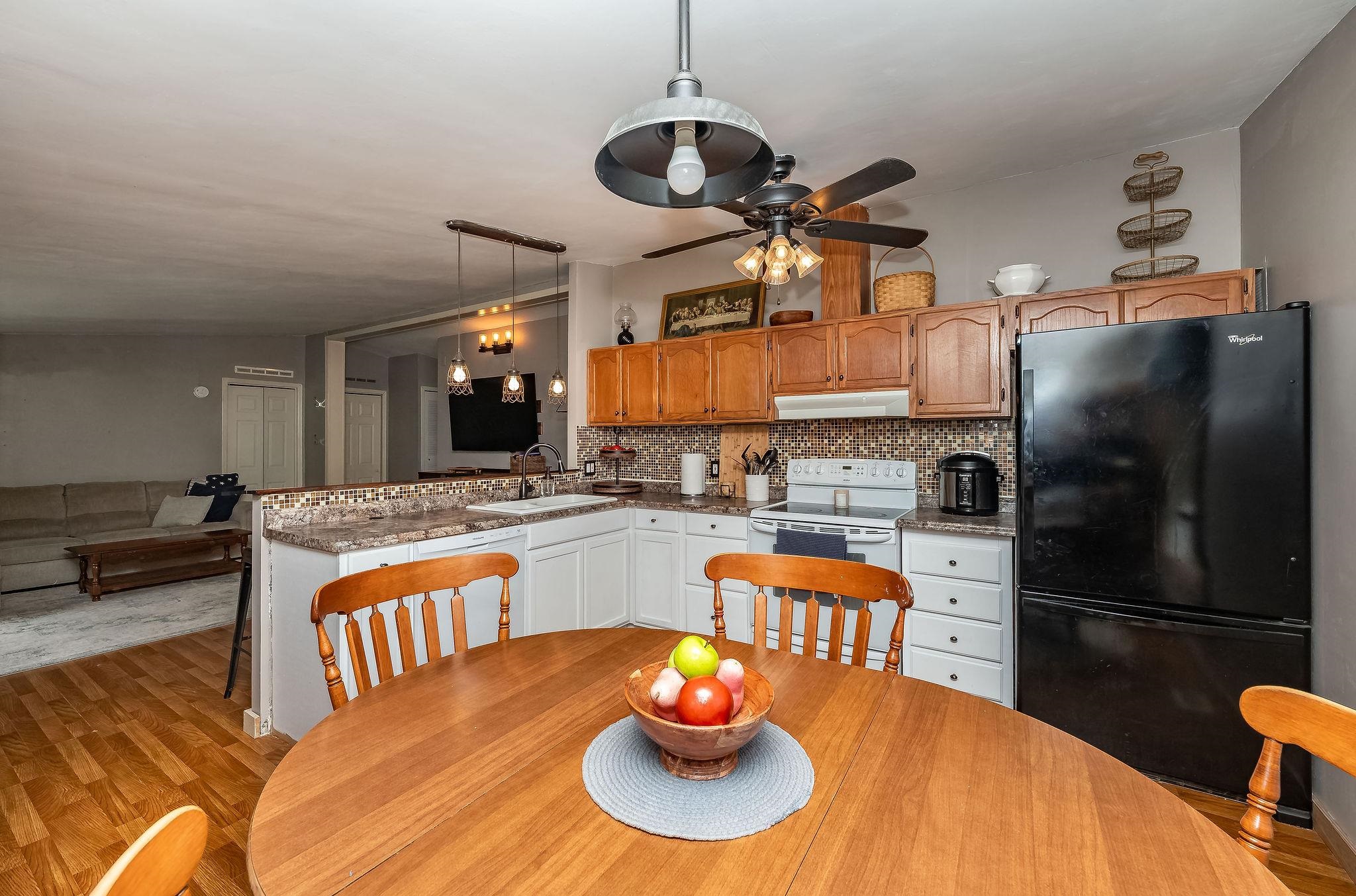 446 Emerald Drive