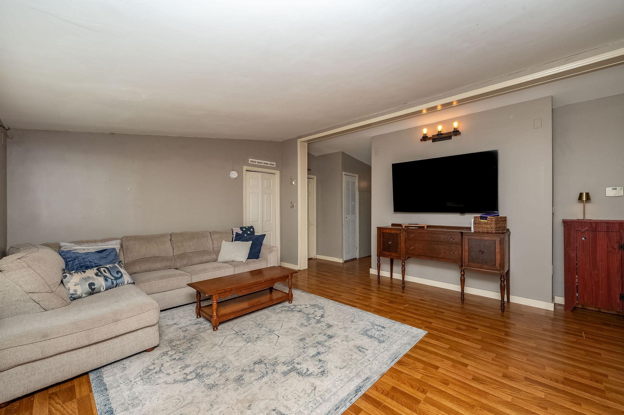 446 Emerald Drive