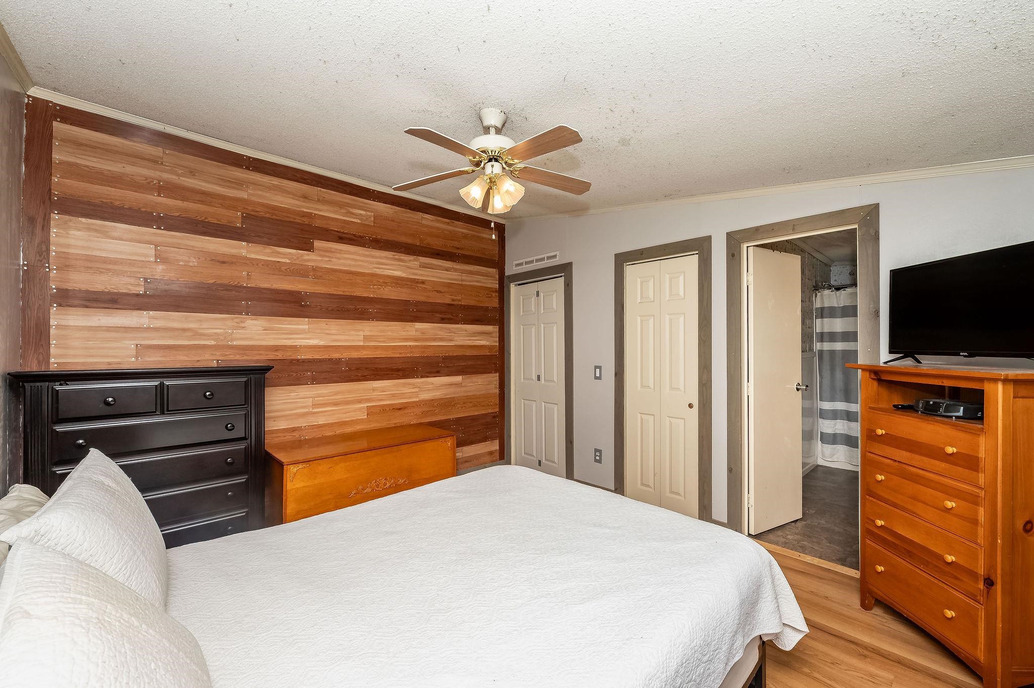 446 Emerald Drive