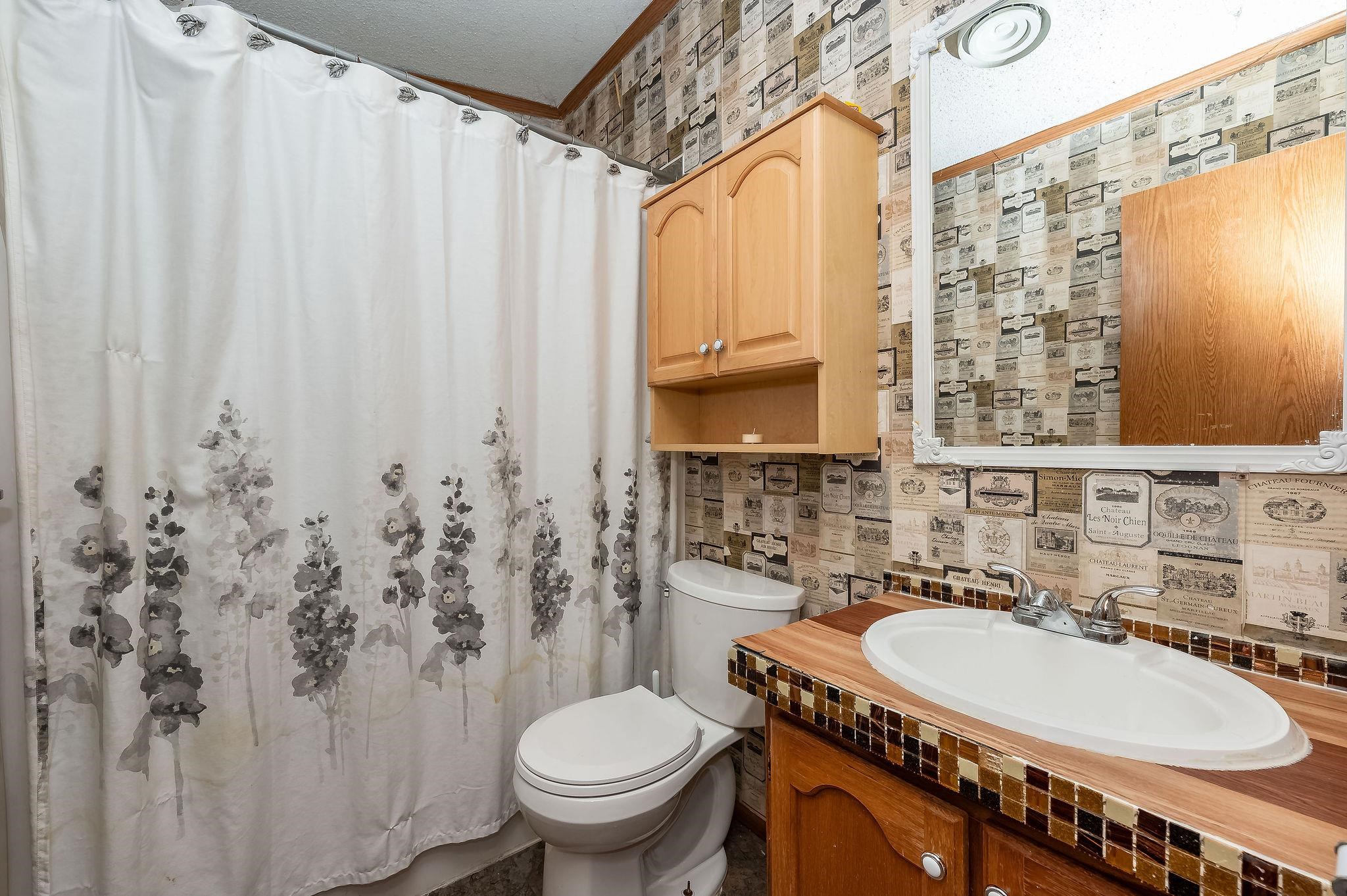 446 Emerald Drive