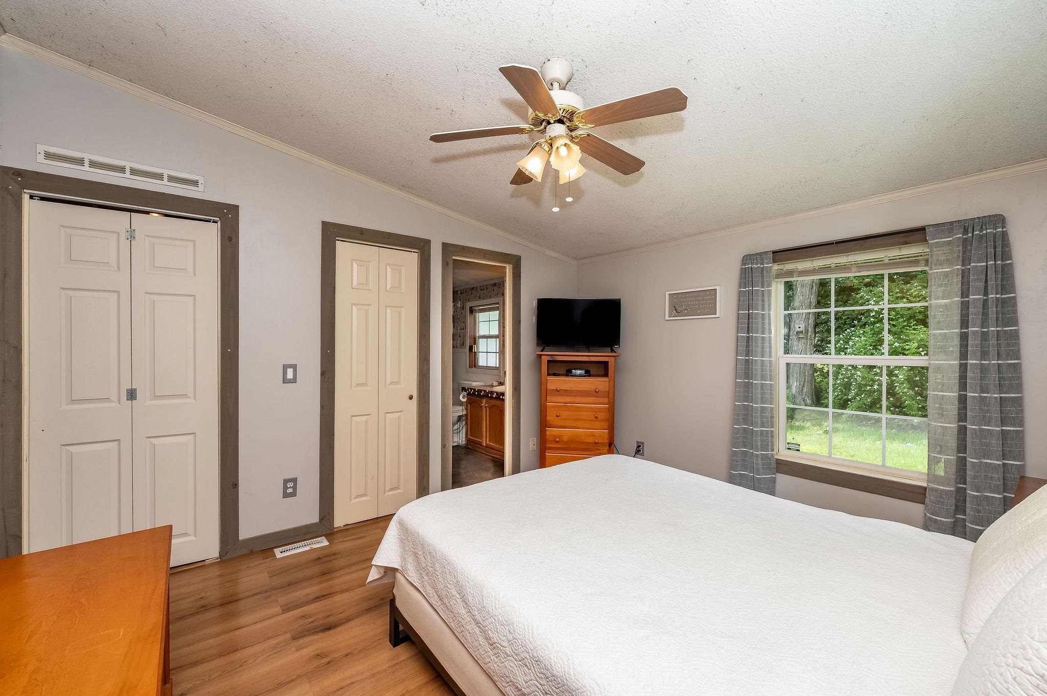446 Emerald Drive