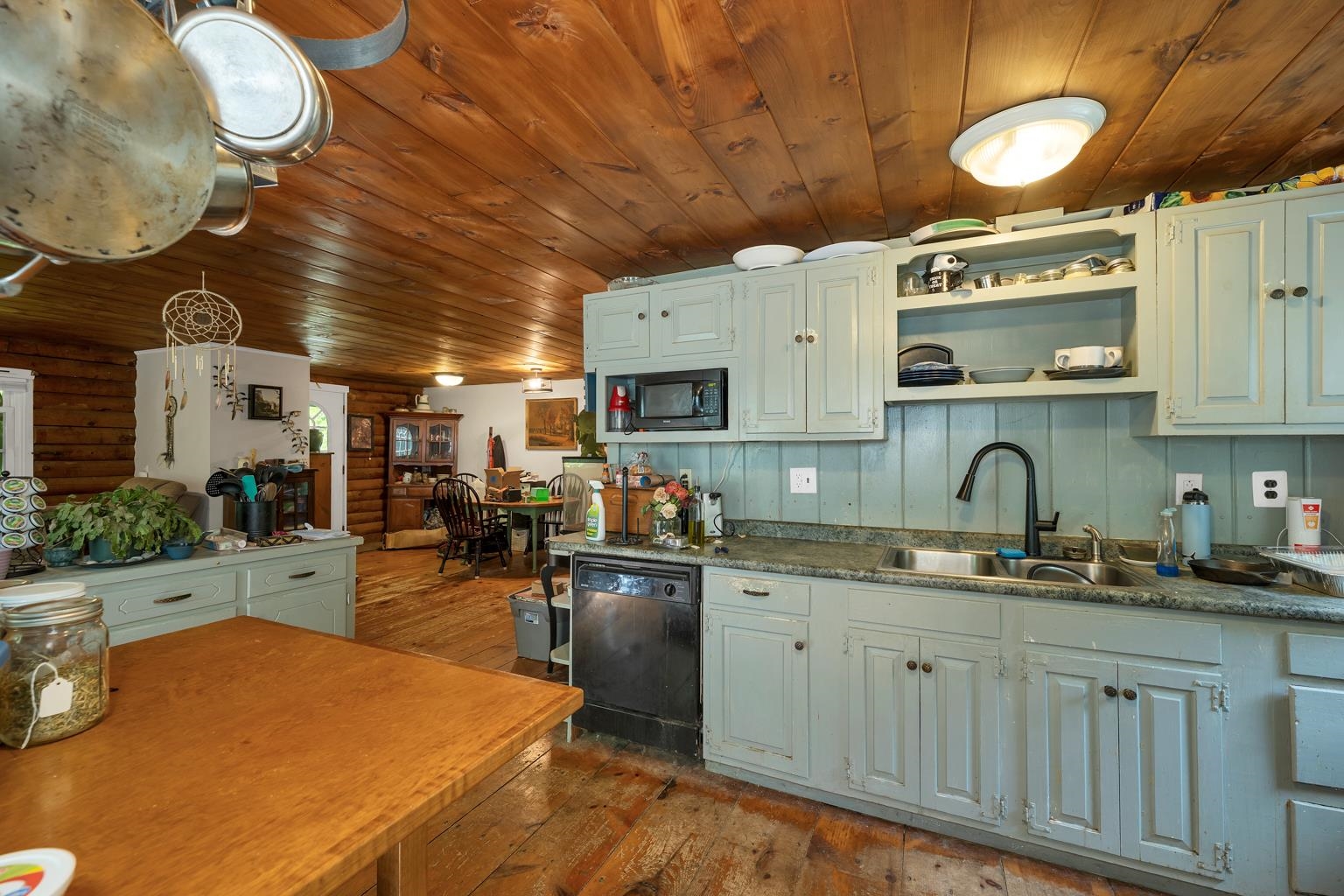 107 Orchard Hill Road