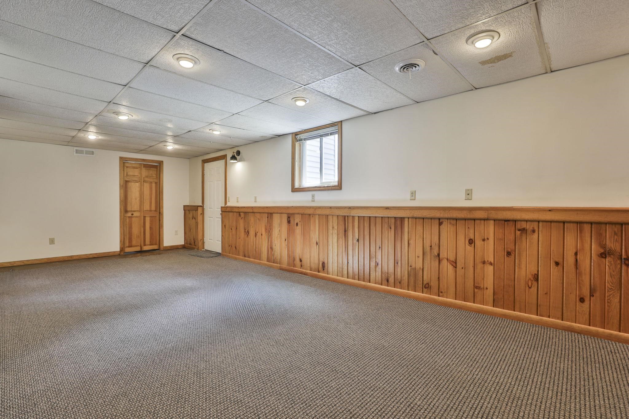 3 Friar Tuck Court