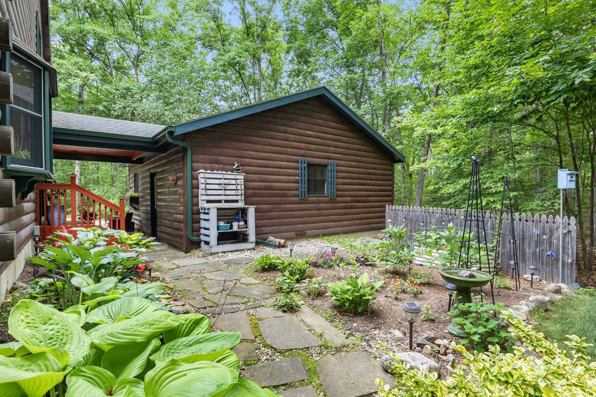 165 Calef Highway
