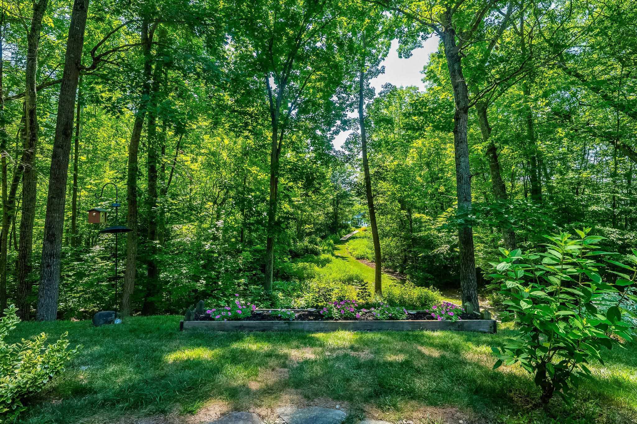 165 Calef Highway