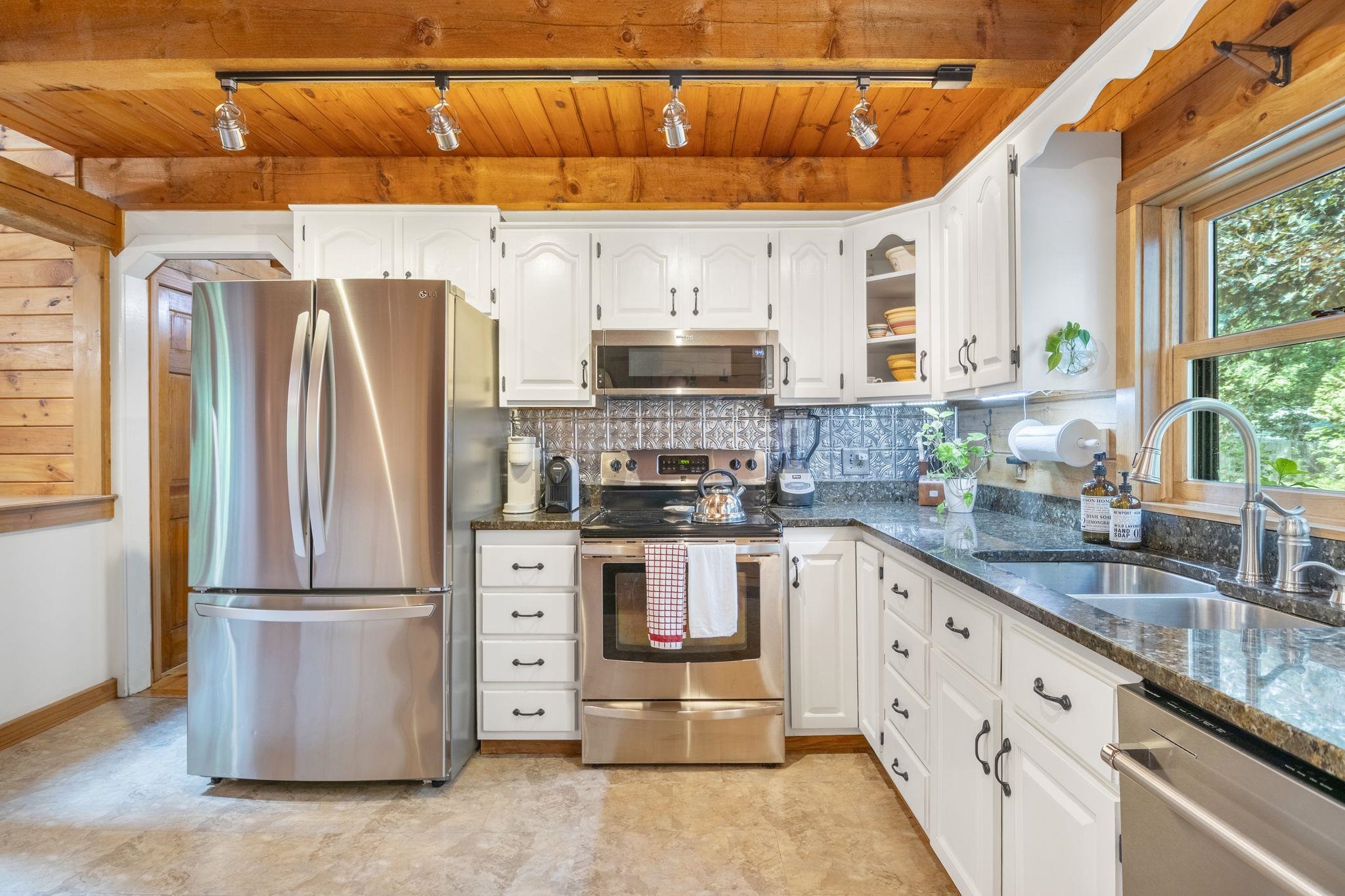 165 Calef Highway