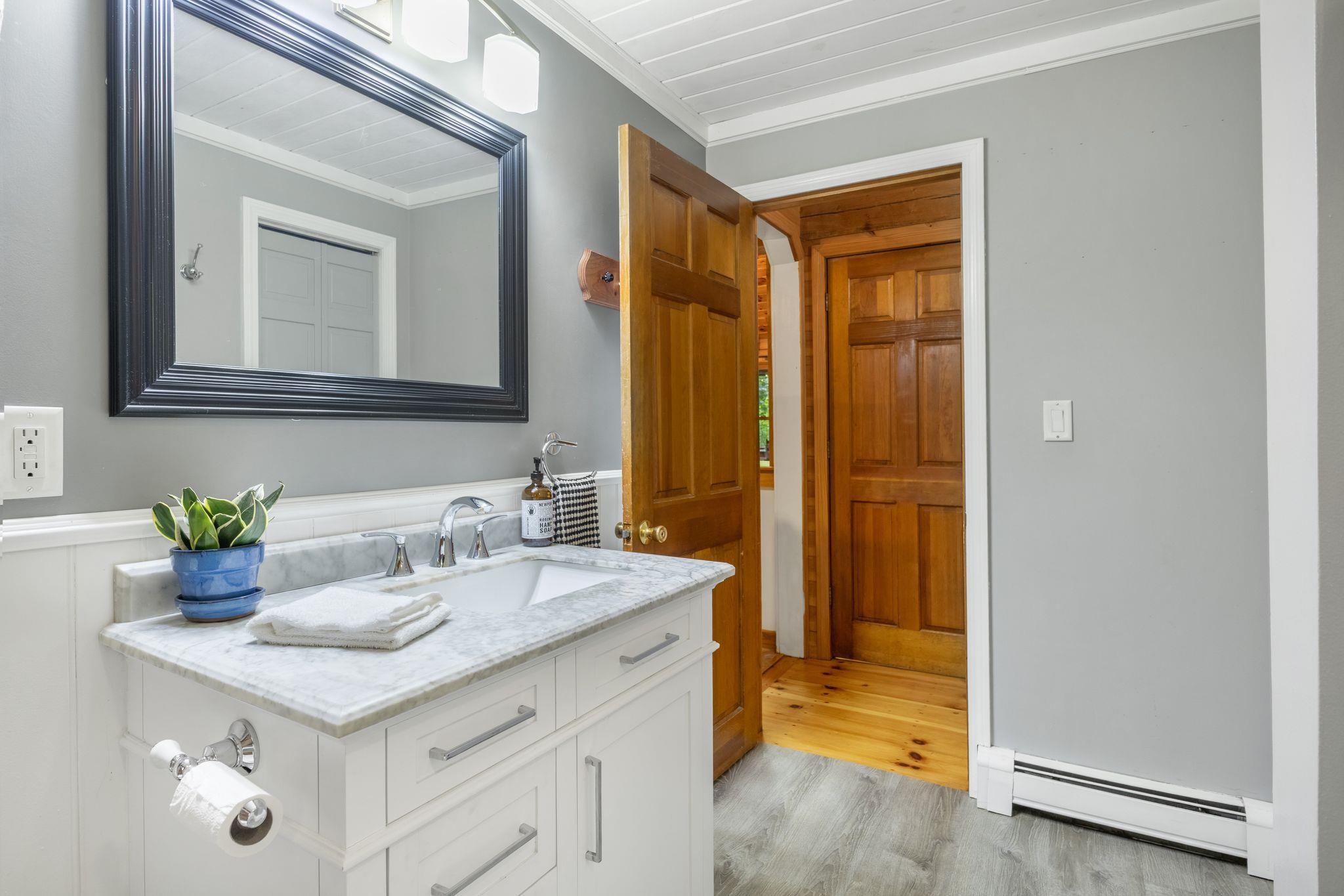165 Calef Highway