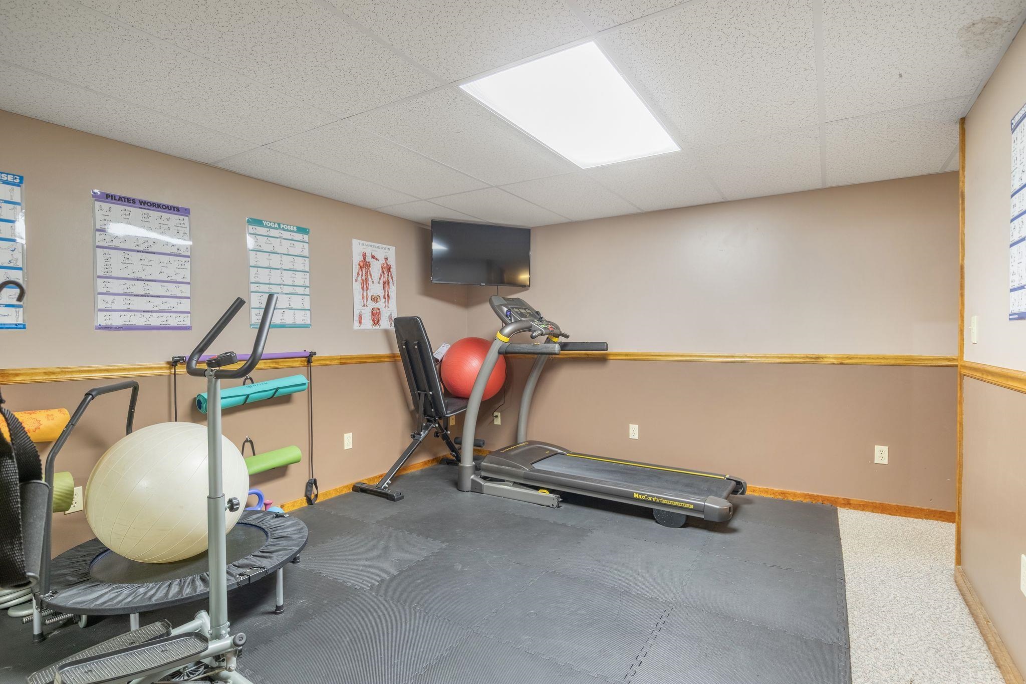 165 Calef Highway