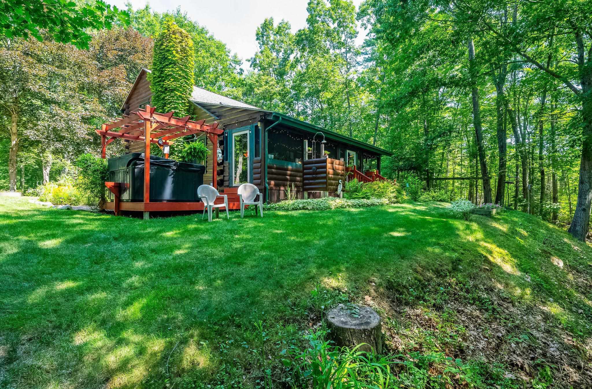 165 Calef Highway