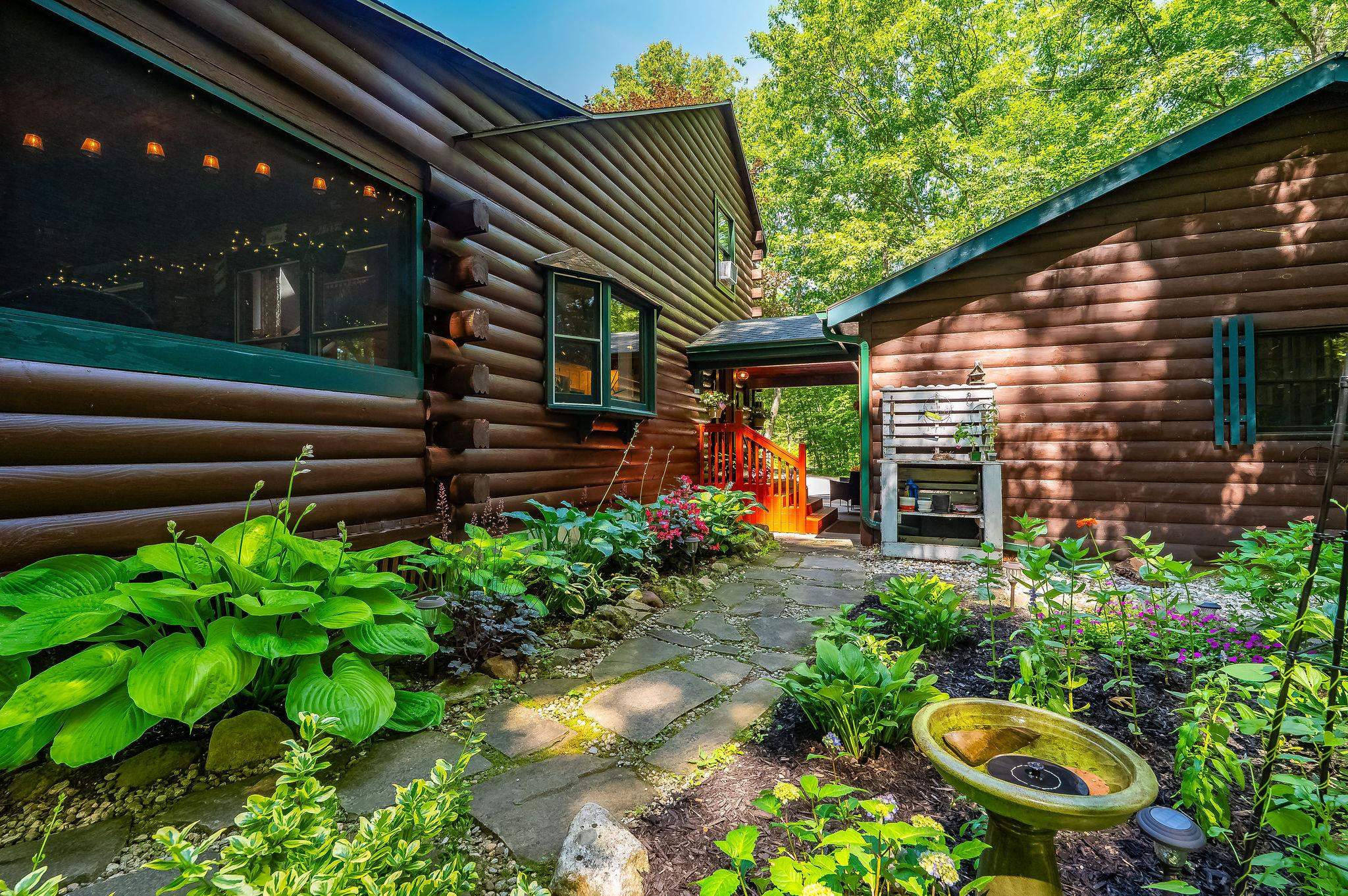 165 Calef Highway