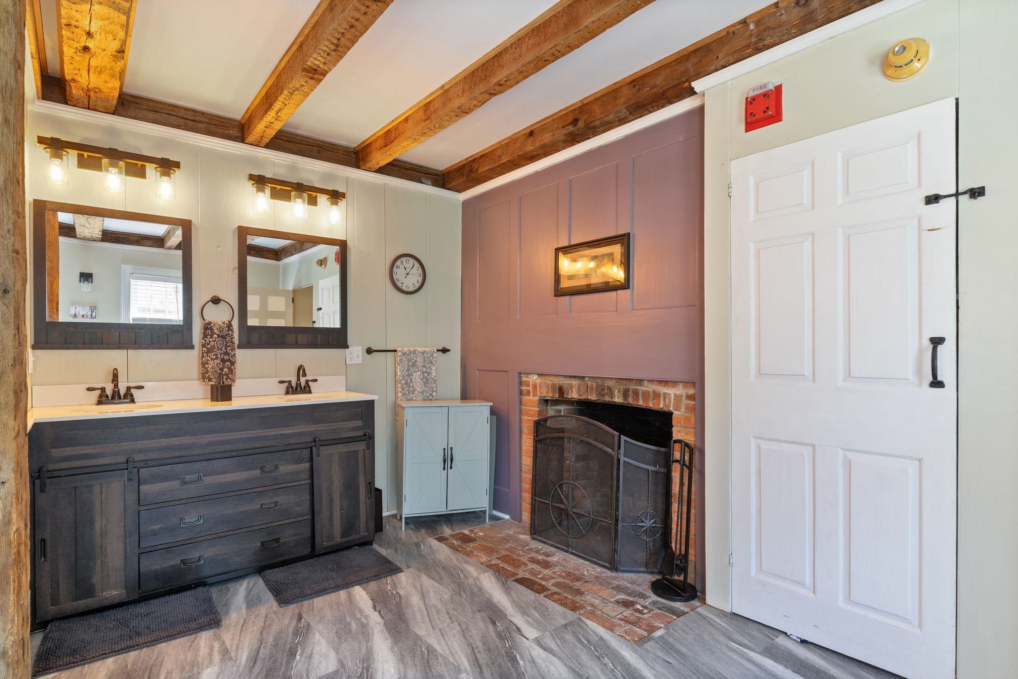 126 Davis Road