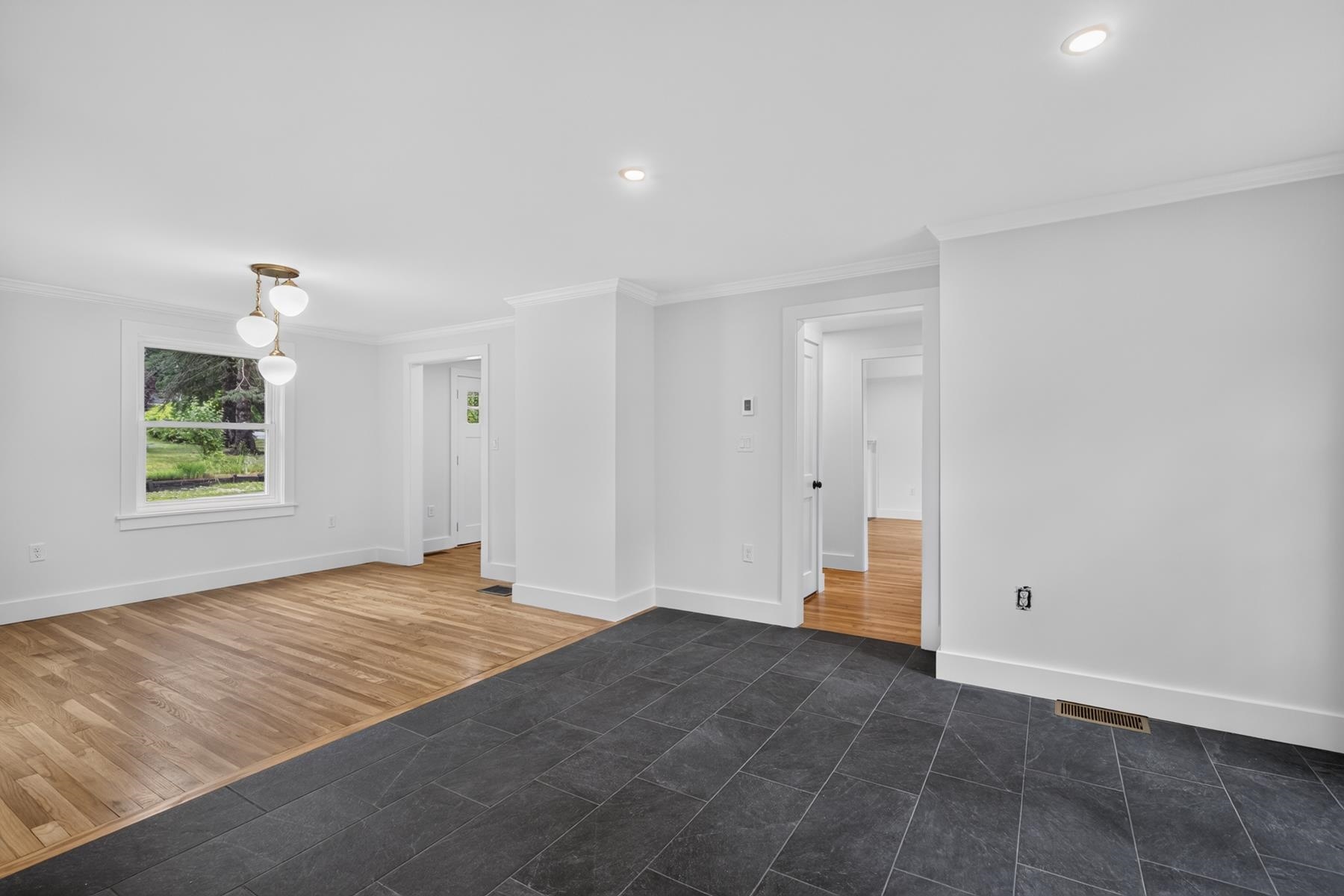 2 Sweetbriar Lane