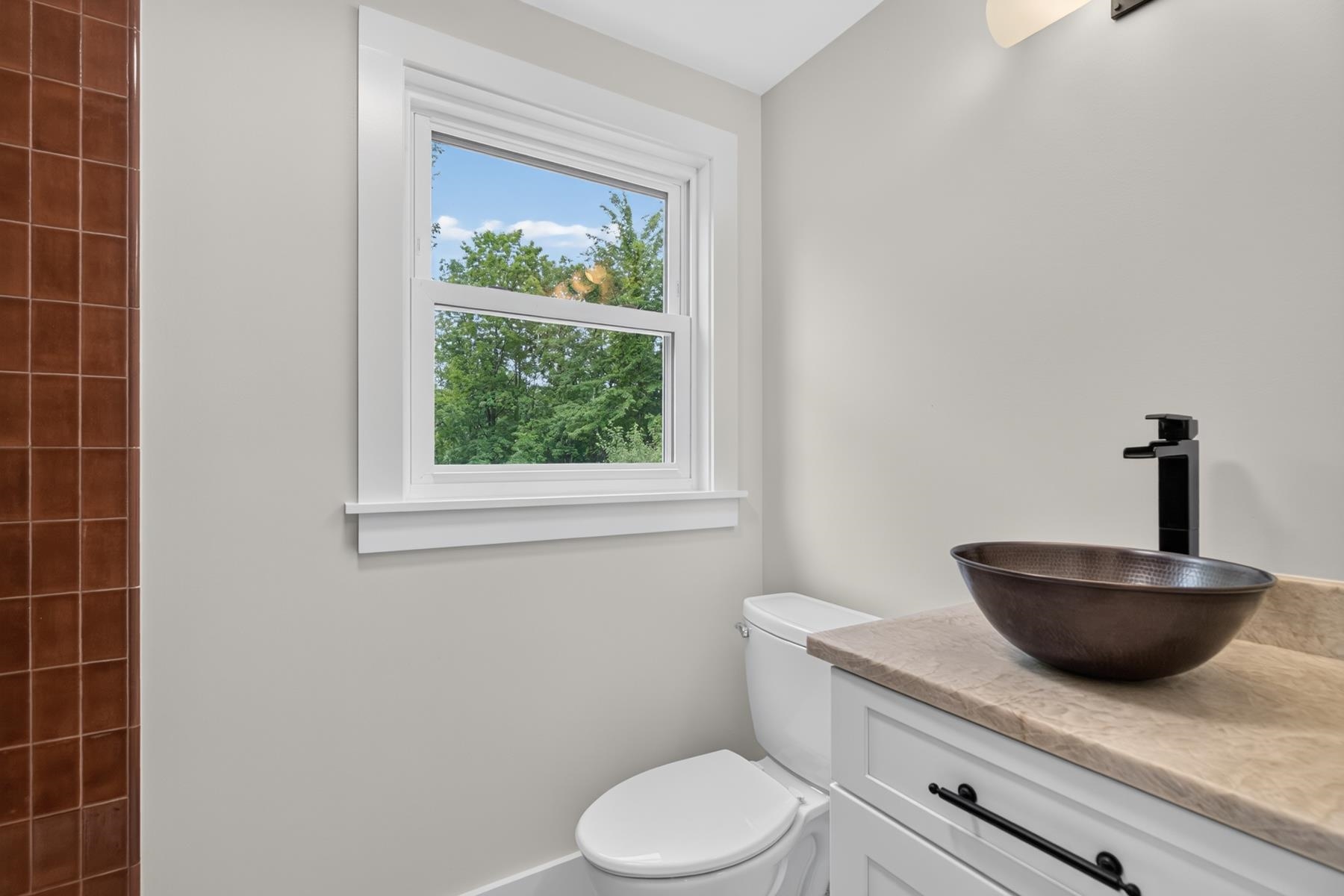2 Sweetbriar Lane