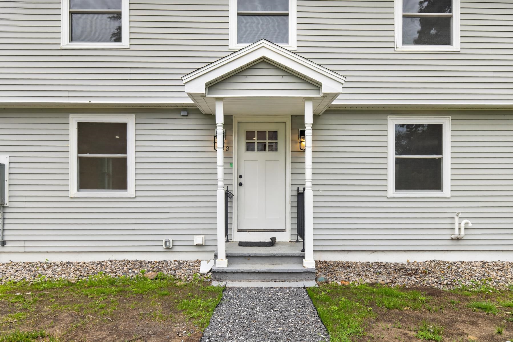 2 Sweetbriar Lane
