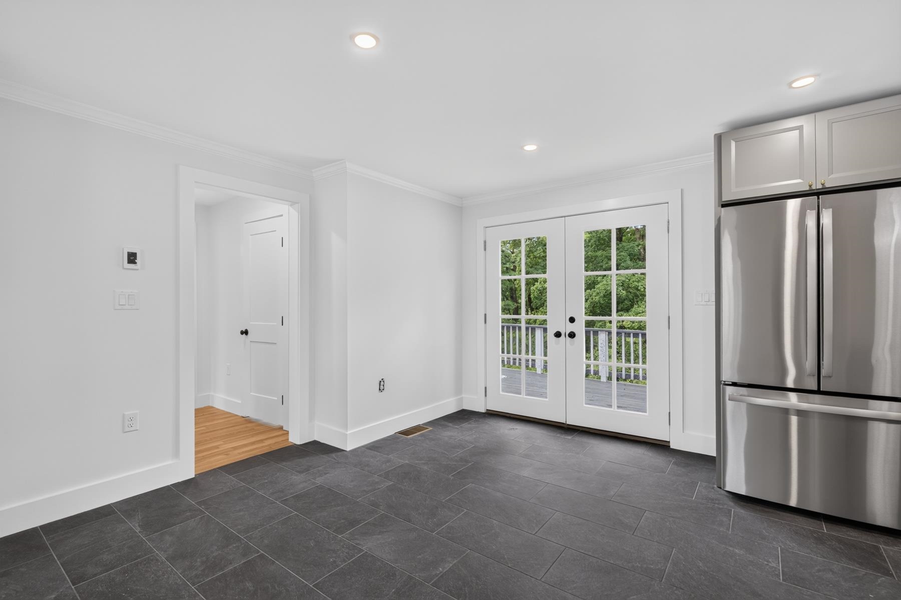 2 Sweetbriar Lane