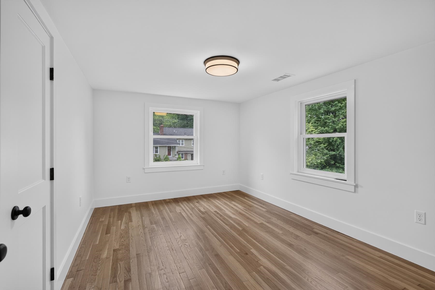 2 Sweetbriar Lane