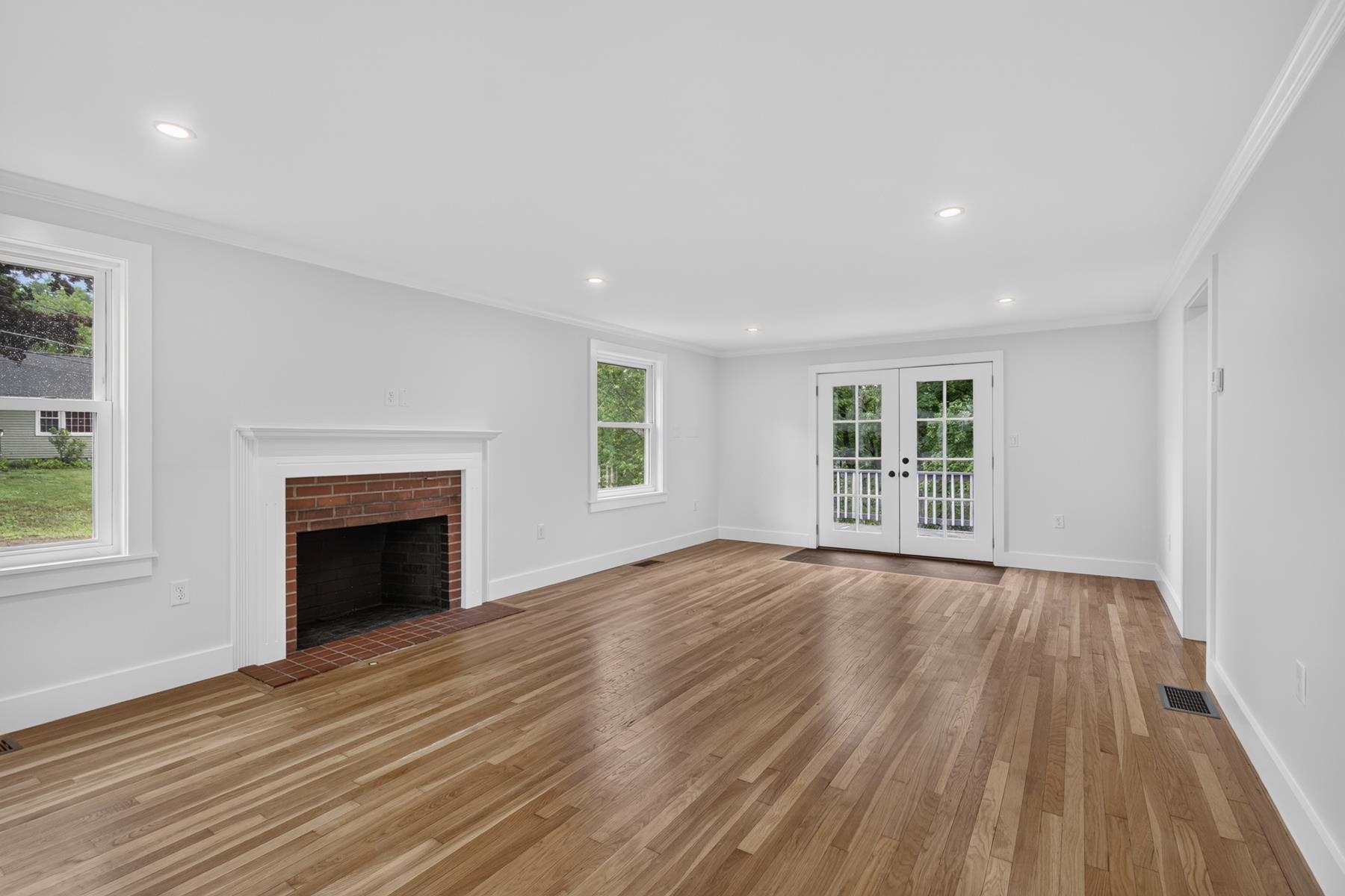 2 Sweetbriar Lane