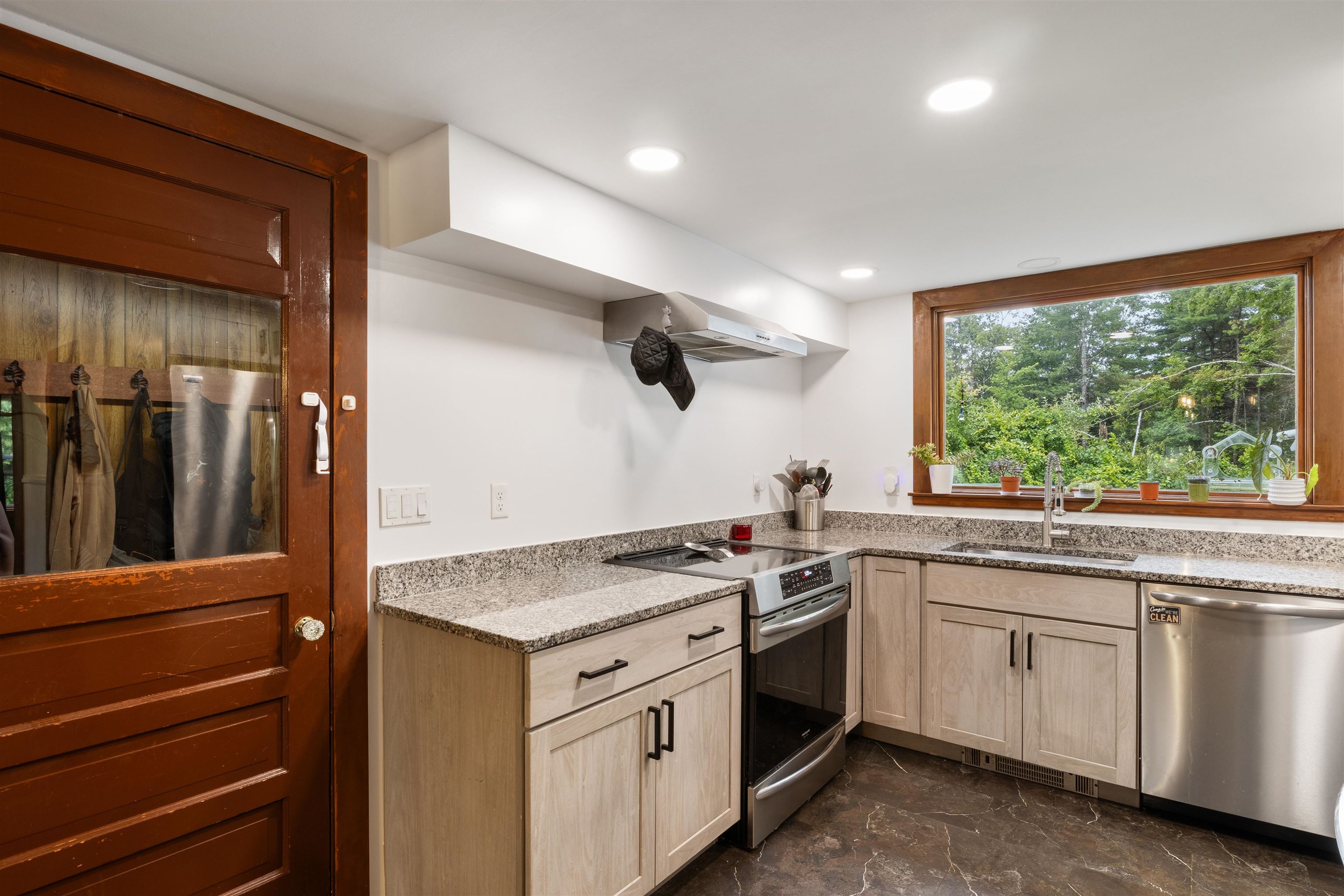 26 Midway Park