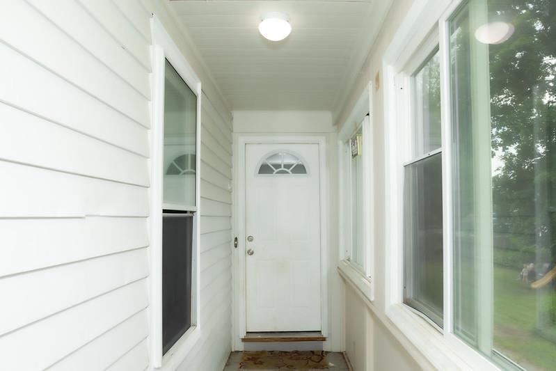 17 Morton Avenue