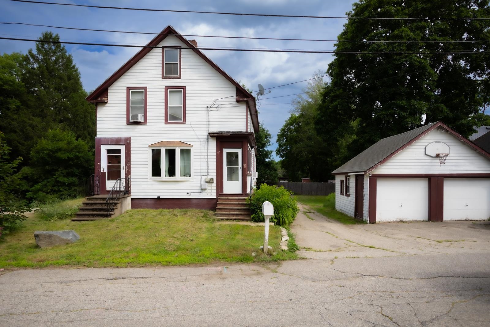 17 Morton Avenue