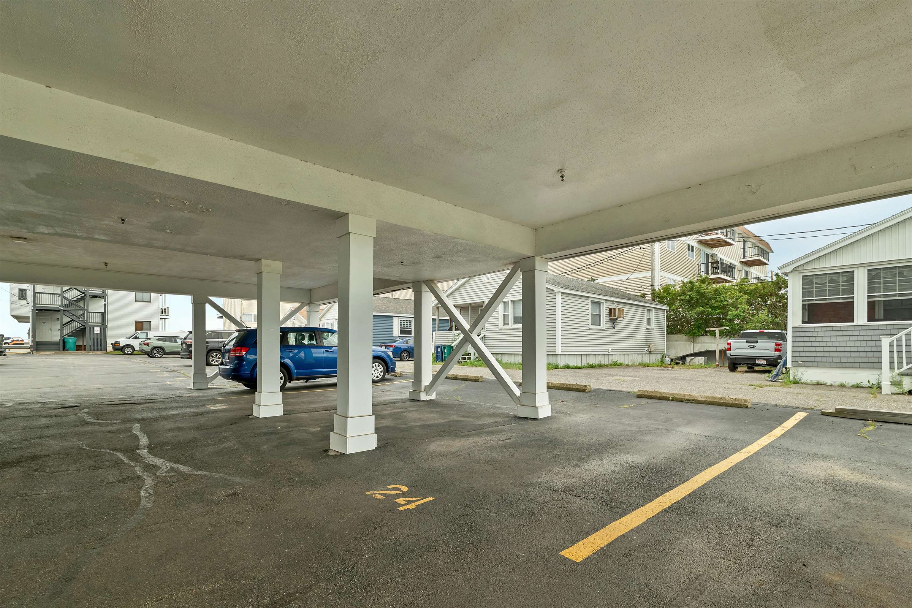 415 Ocean Boulevard Unit: 1E