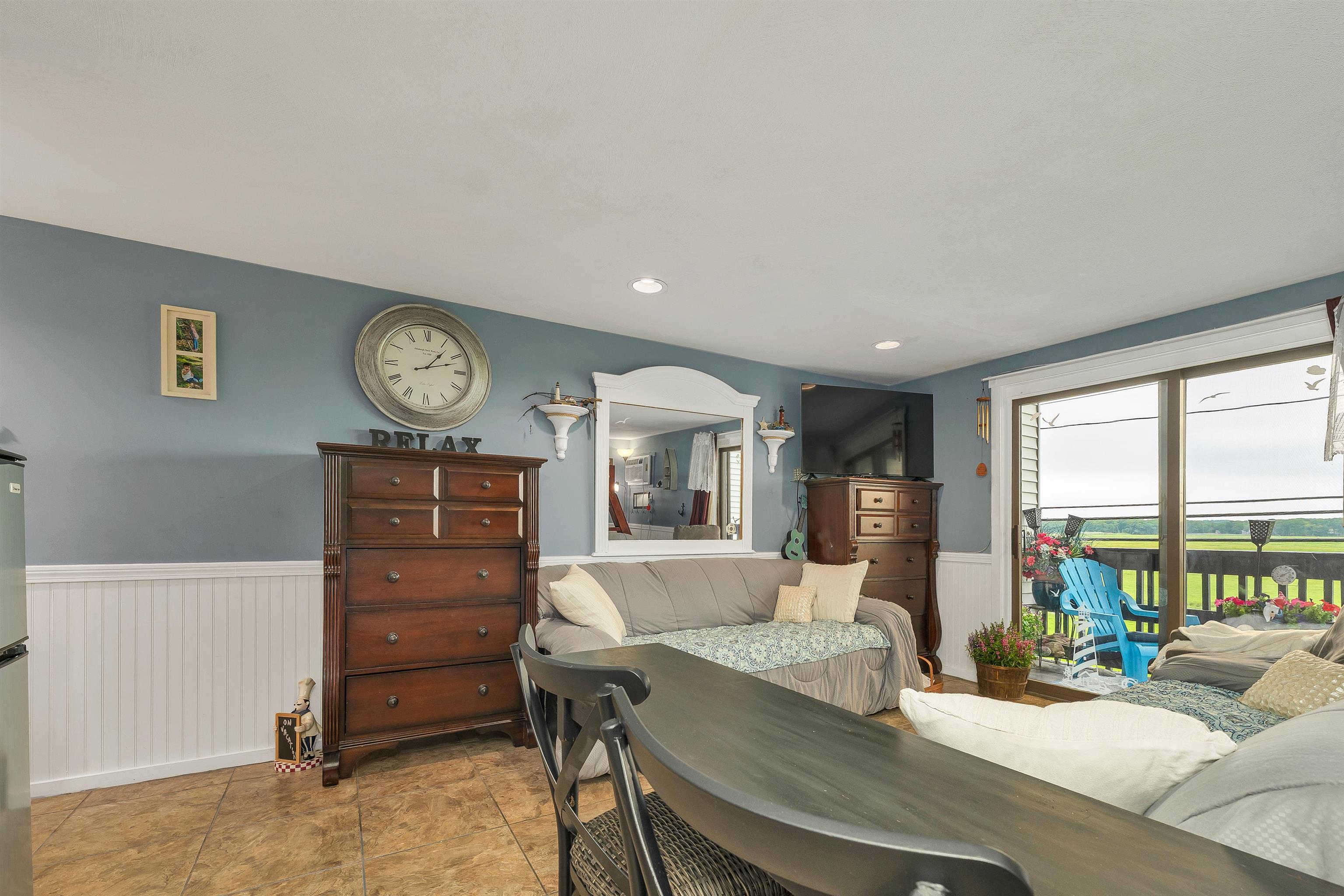 415 Ocean Boulevard Unit: 1E