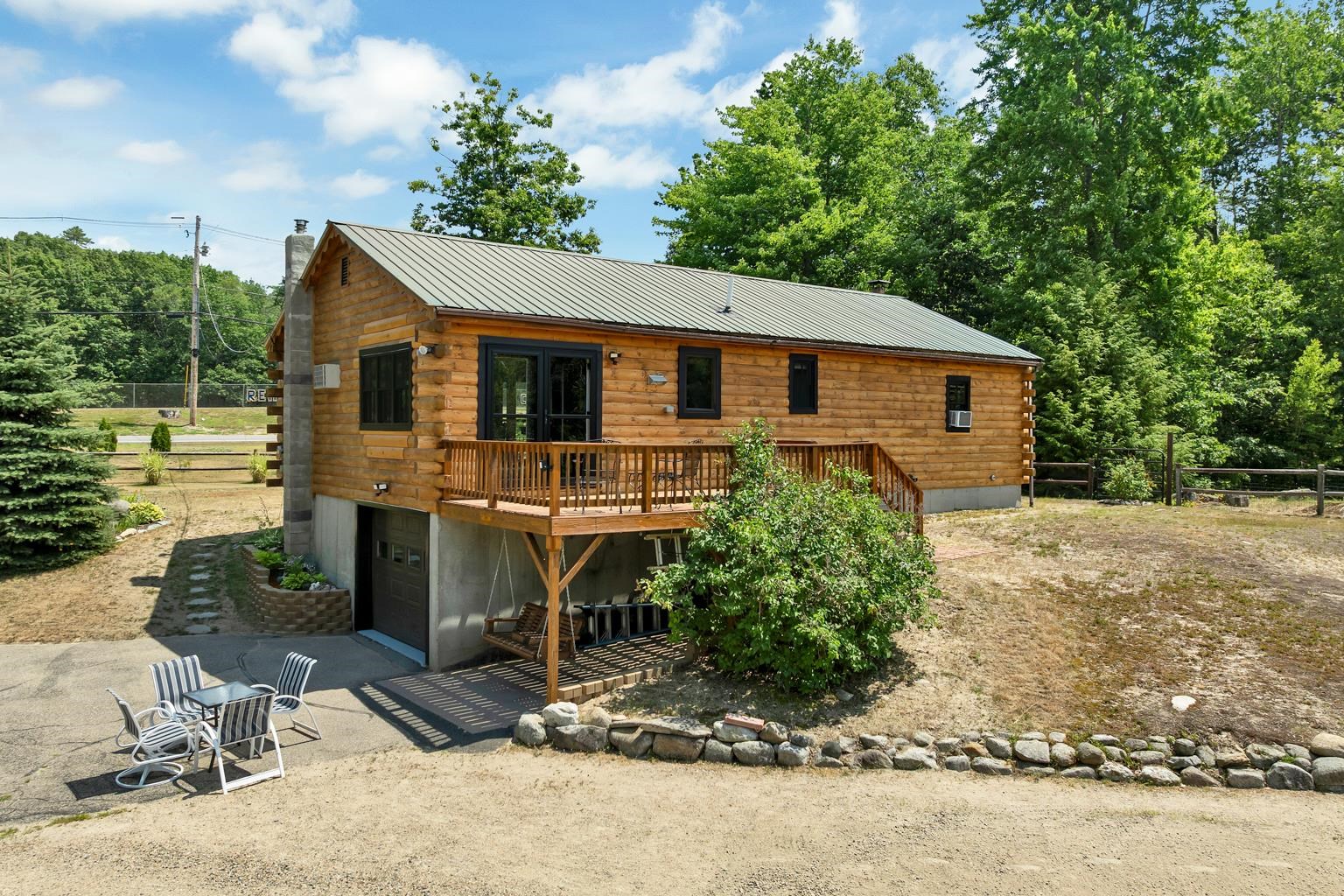 214 Middle Road