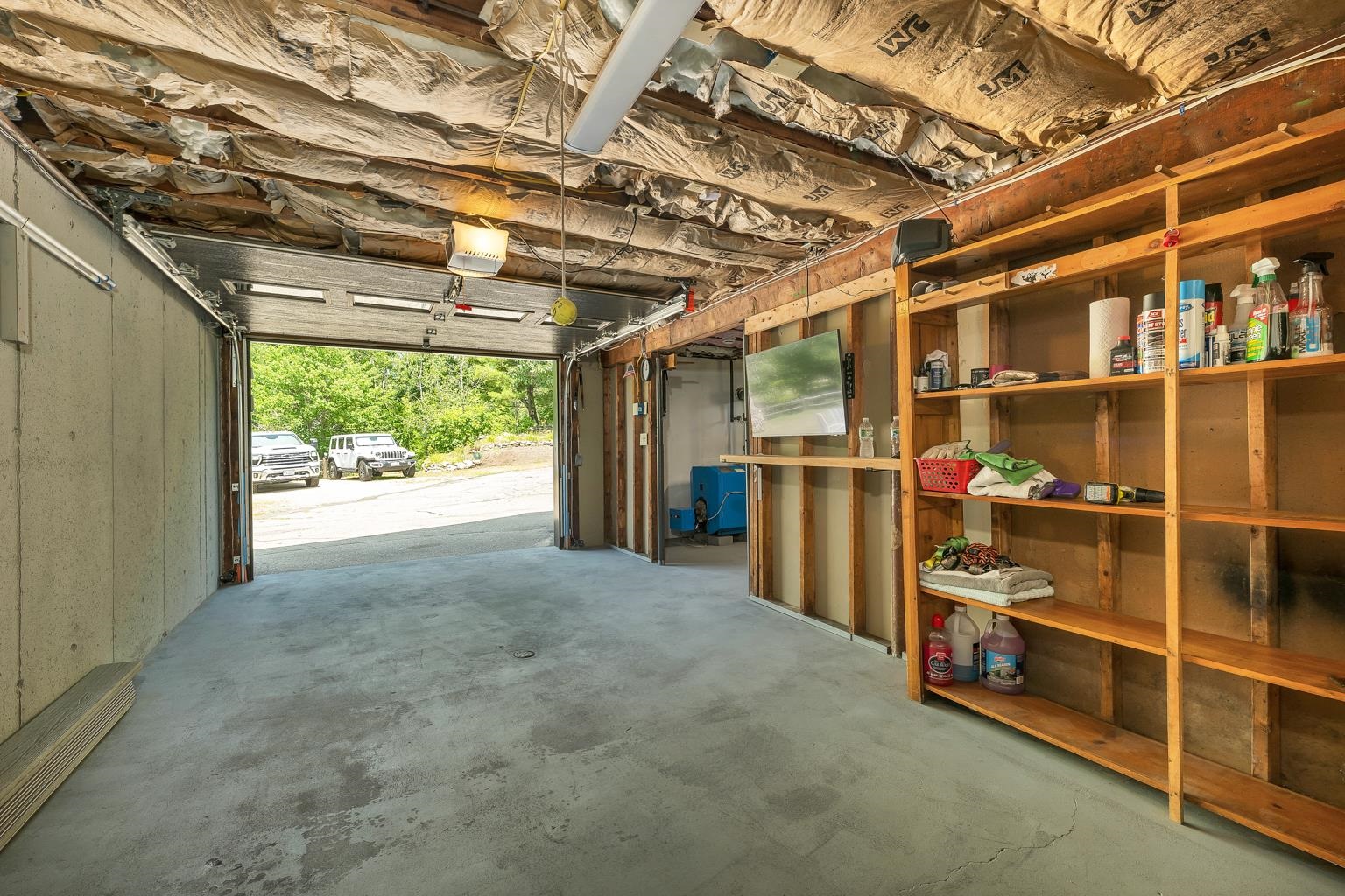 214 Middle Road