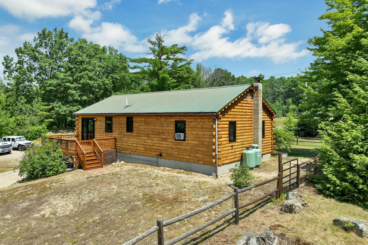 214 Middle Road