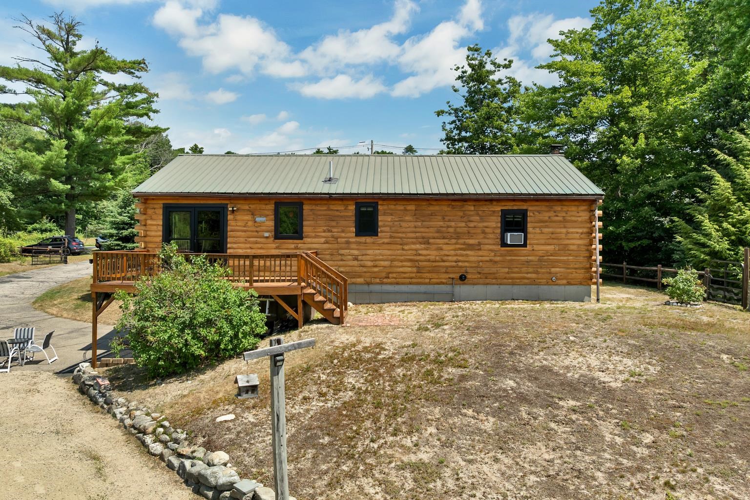214 Middle Road