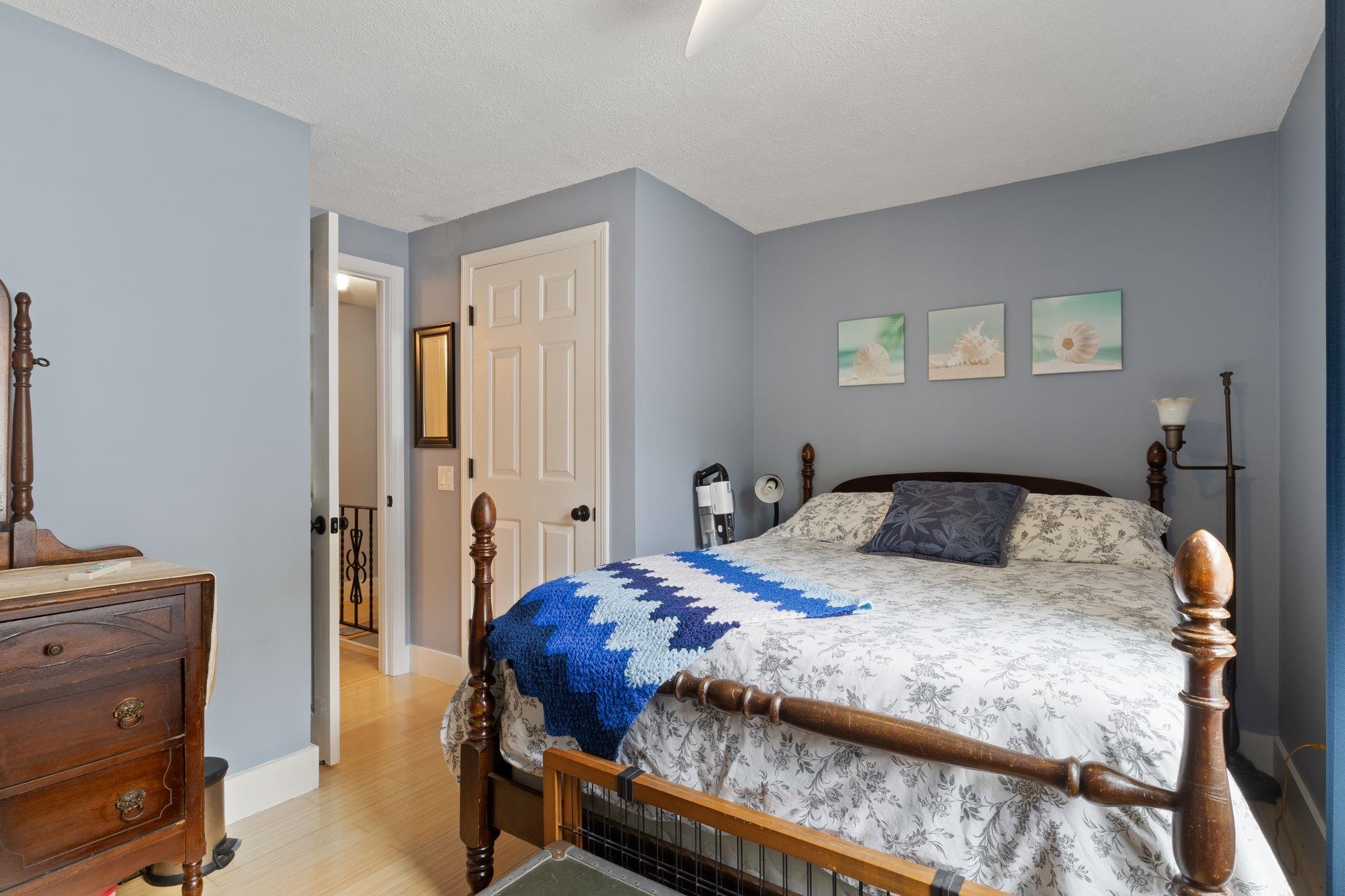 9 Hemlock Forest Drive