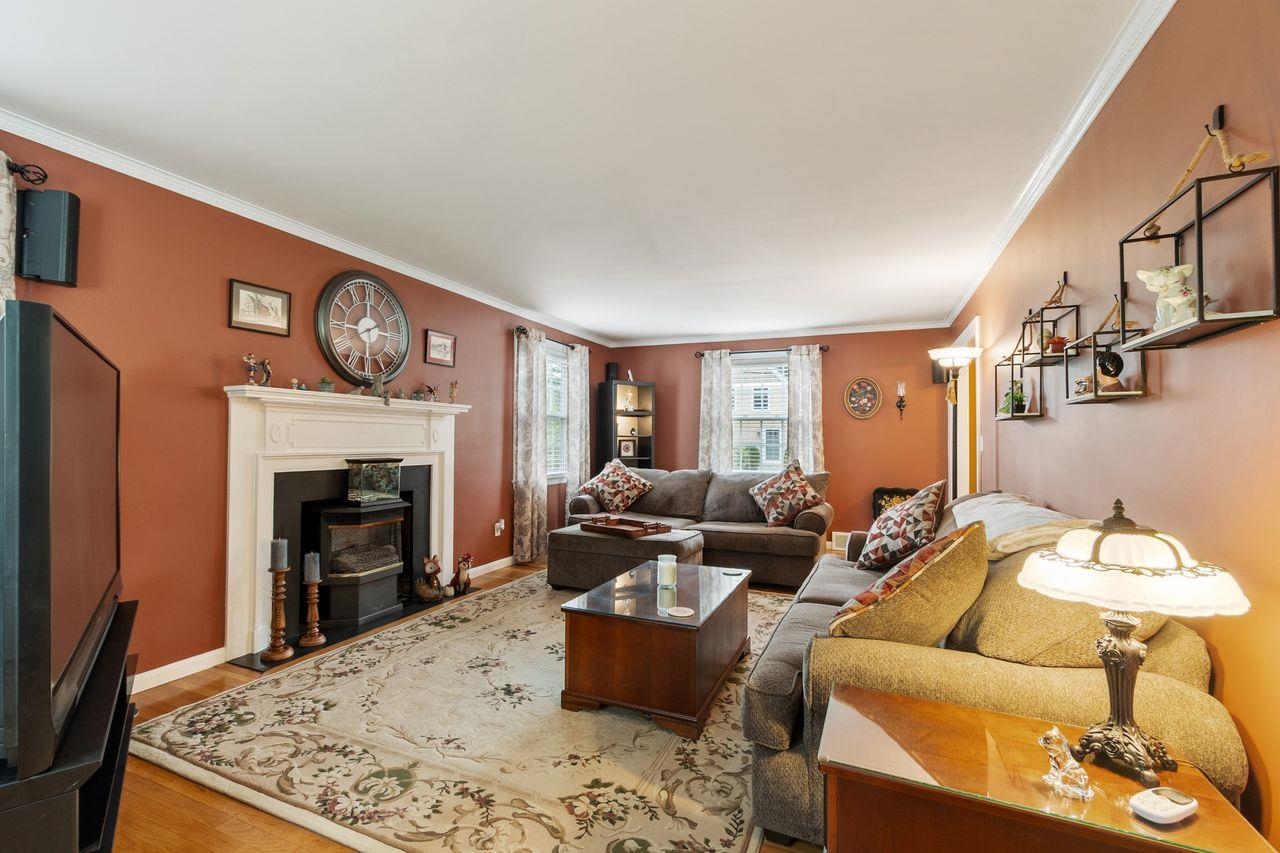 8 Kimball Avenue