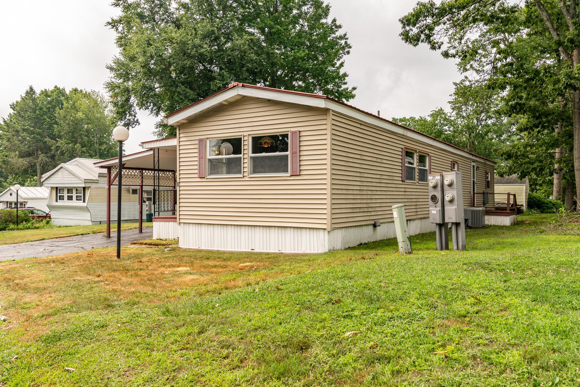 8 South Dewberry Lane