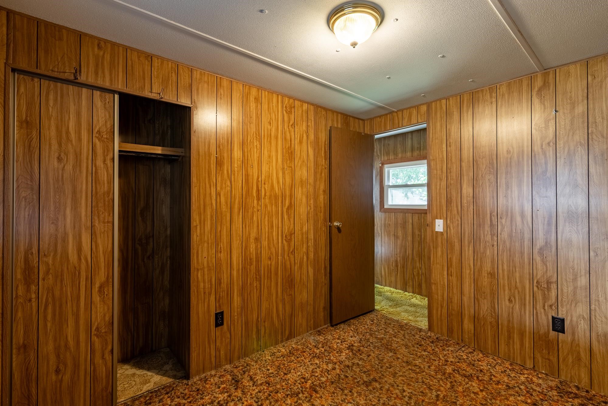 8 South Dewberry Lane