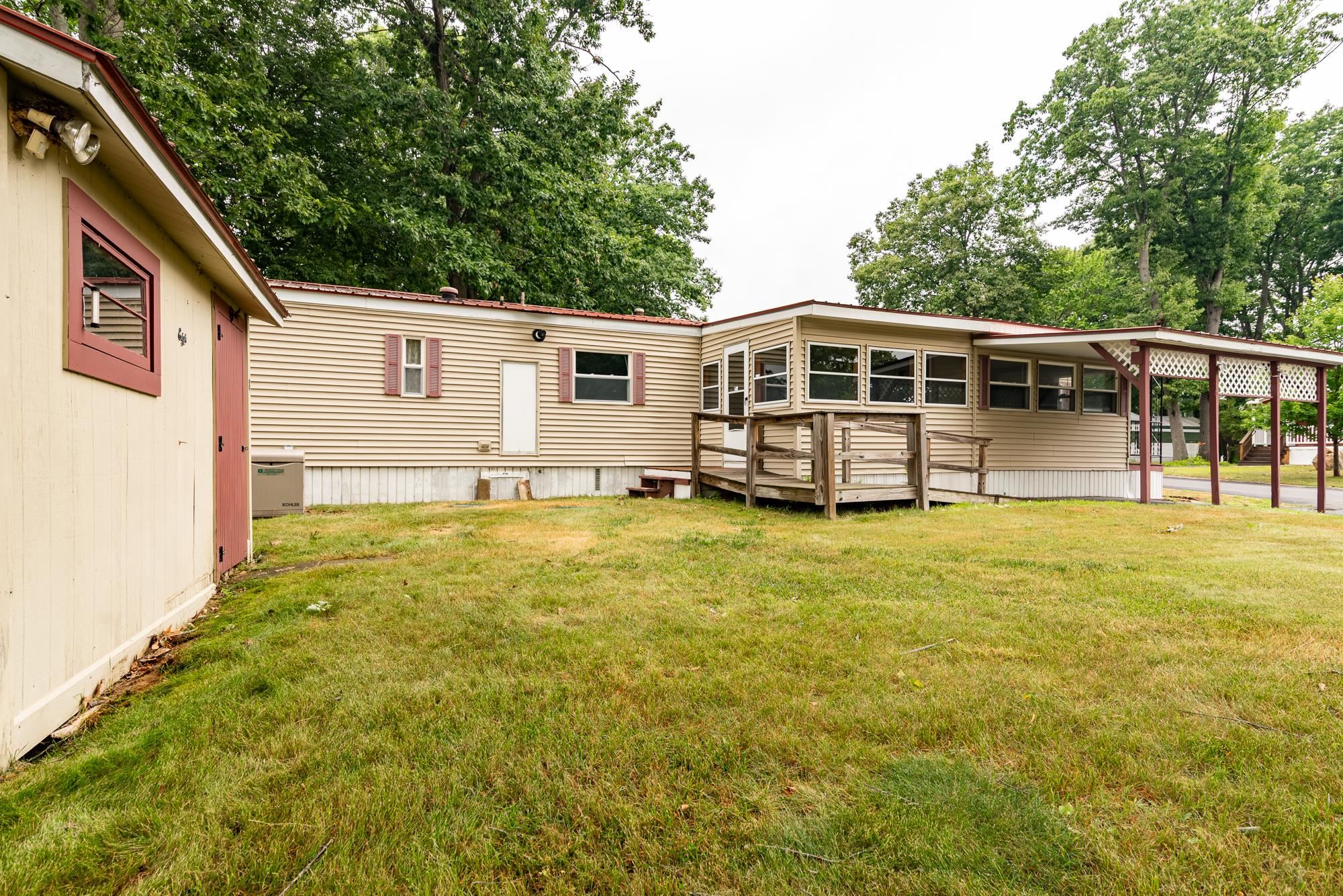 8 South Dewberry Lane