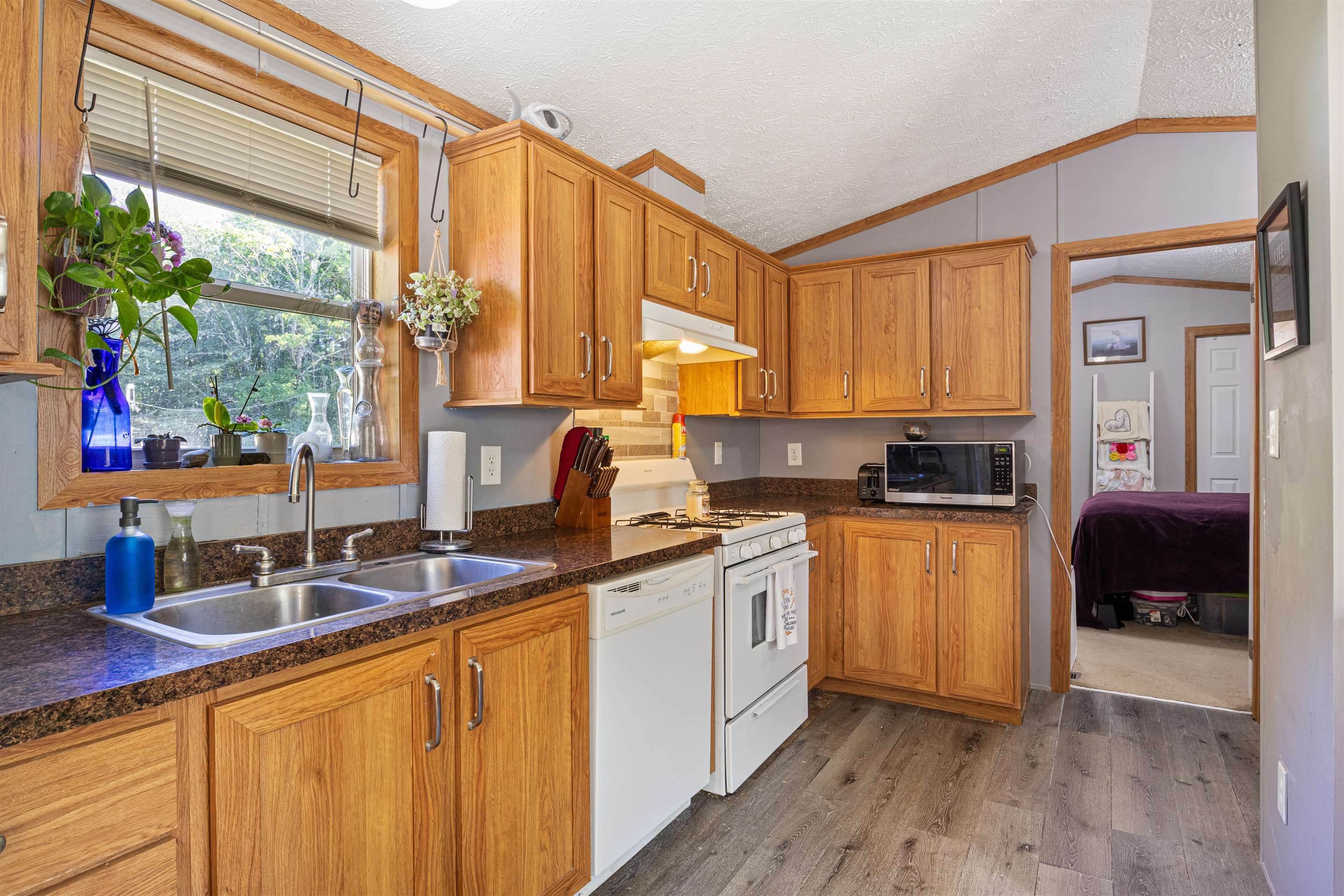 109 Pumpkin Hollow Road