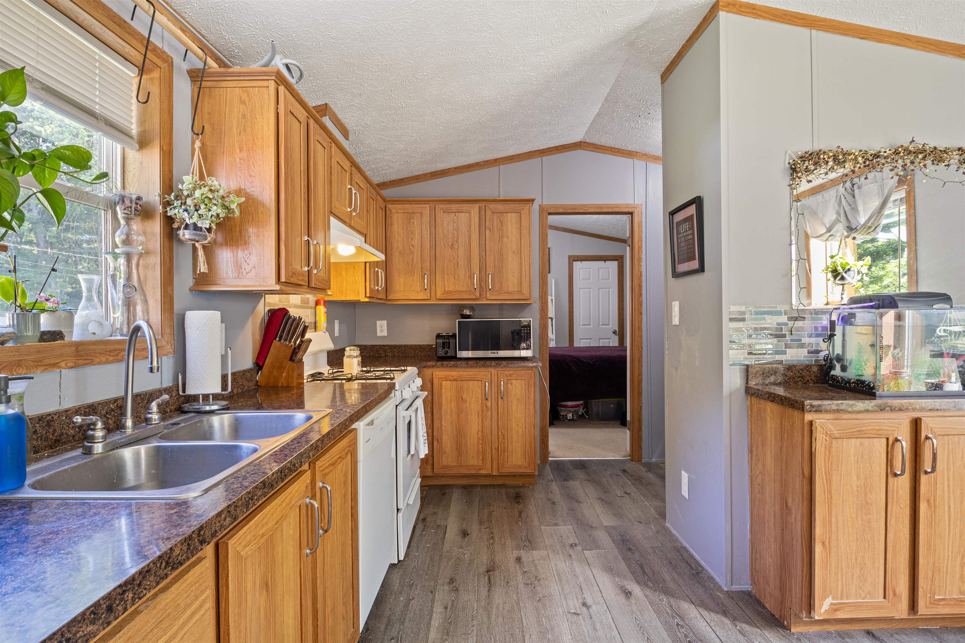 109 Pumpkin Hollow Road