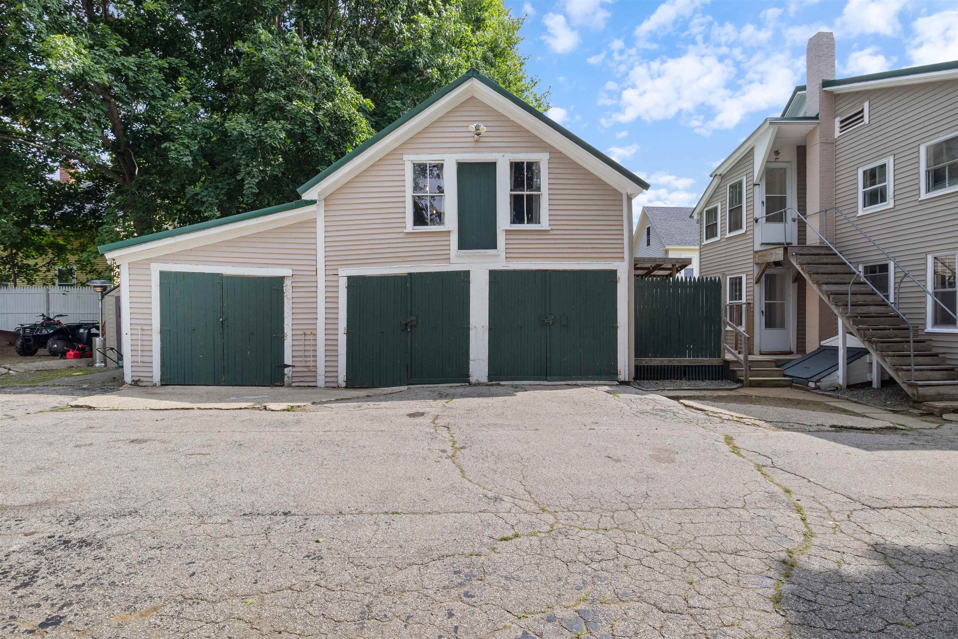 394 Portland Street