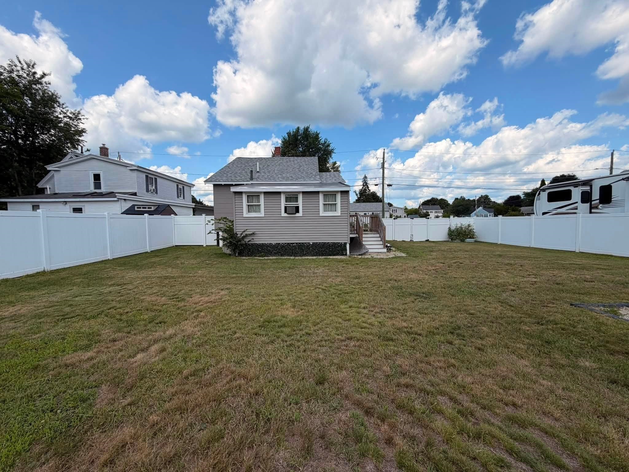 98 Maple Street