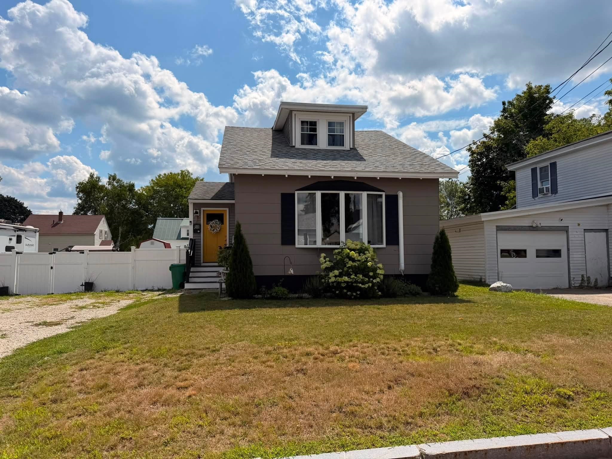 98 Maple Street