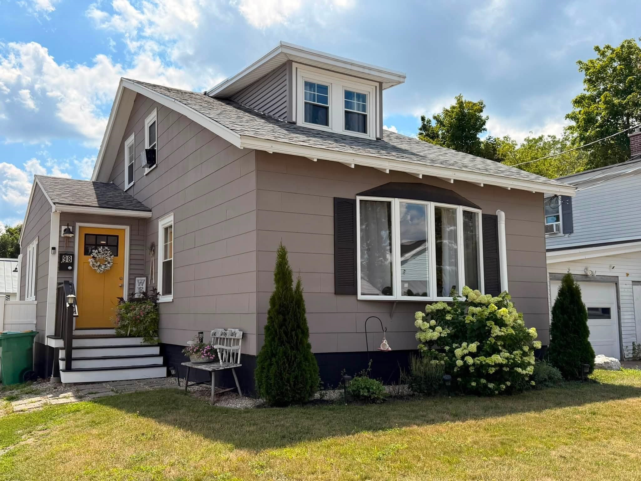 98 Maple Street