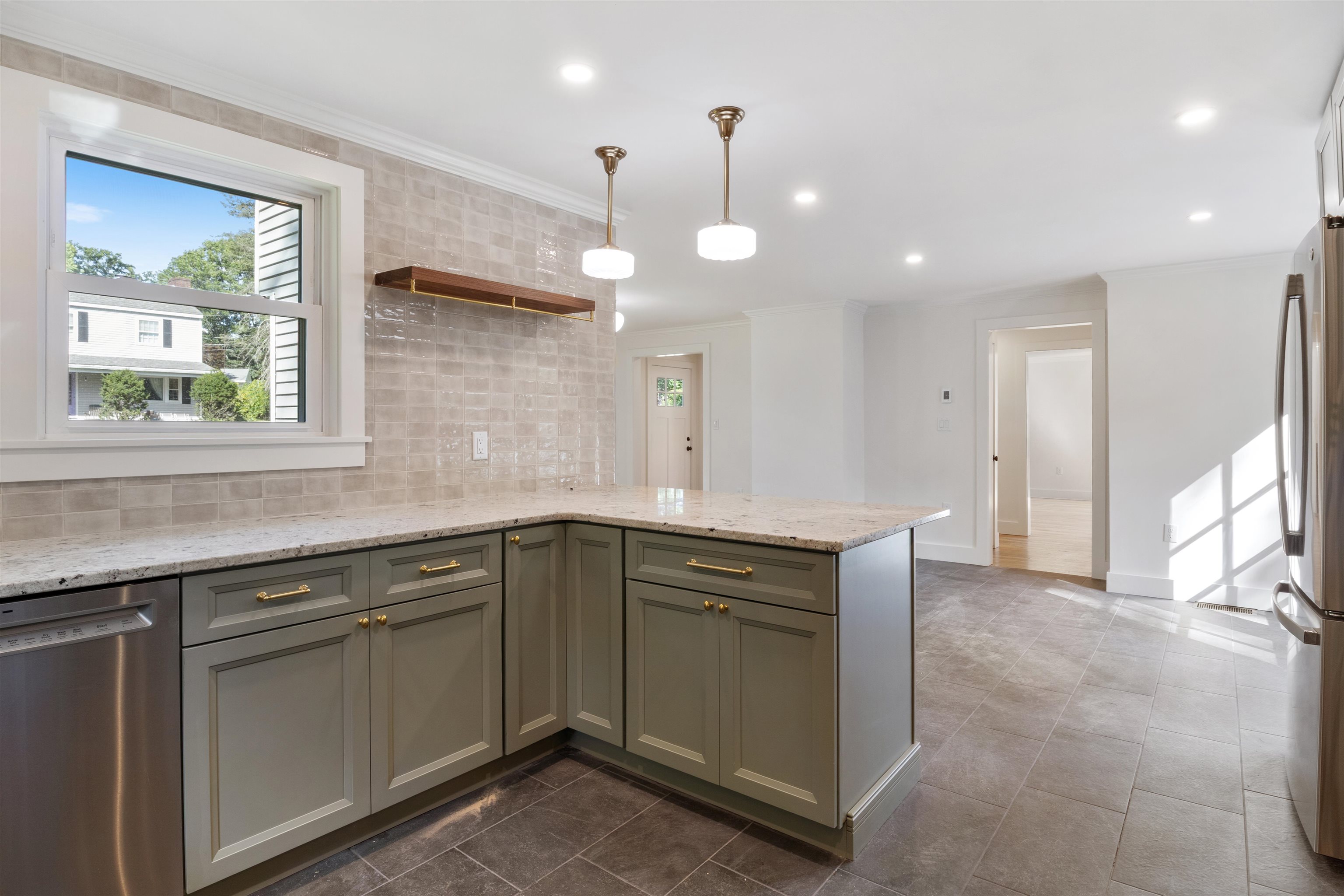 2 Sweetbriar Lane