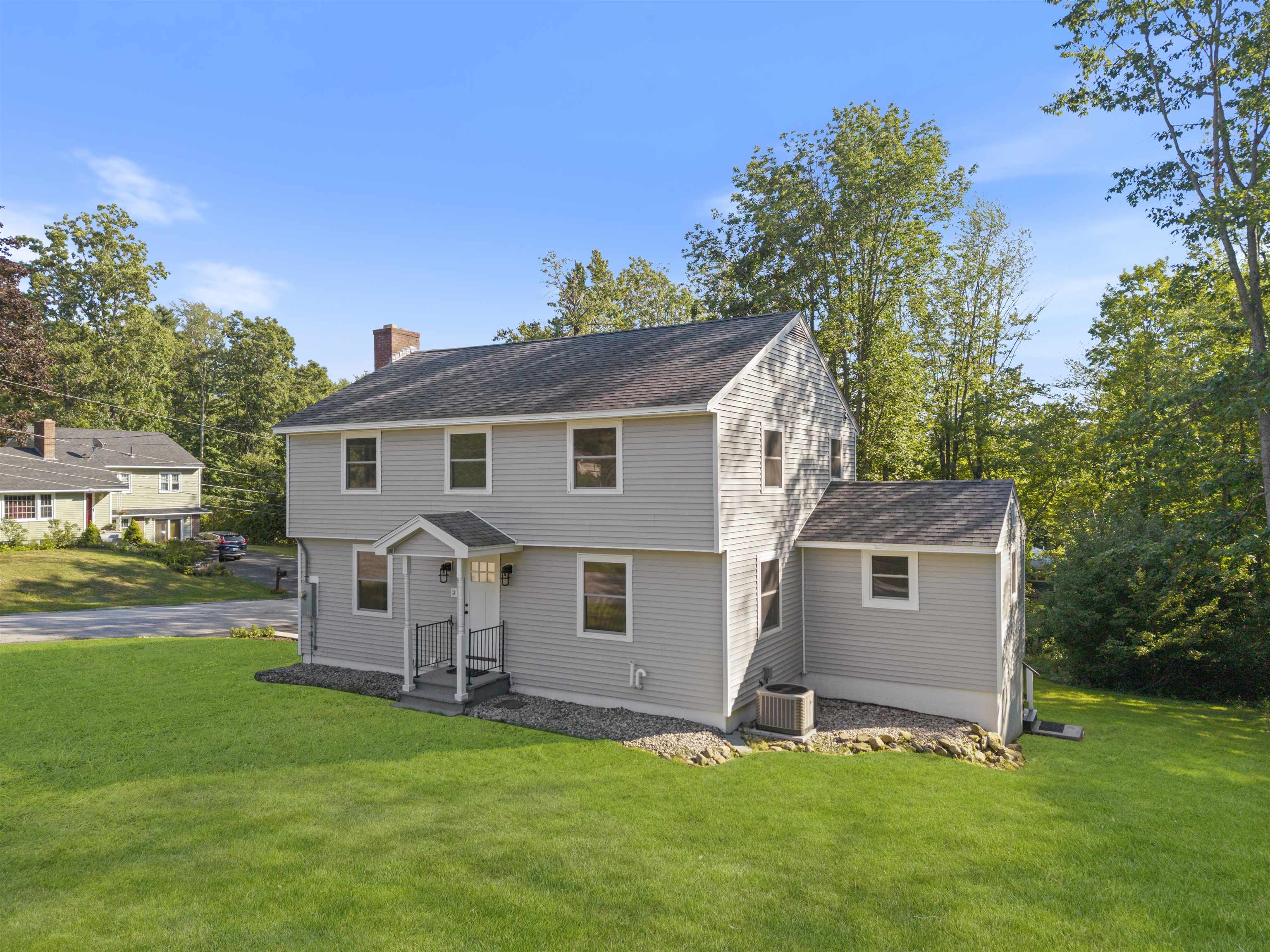 2 Sweetbriar Lane